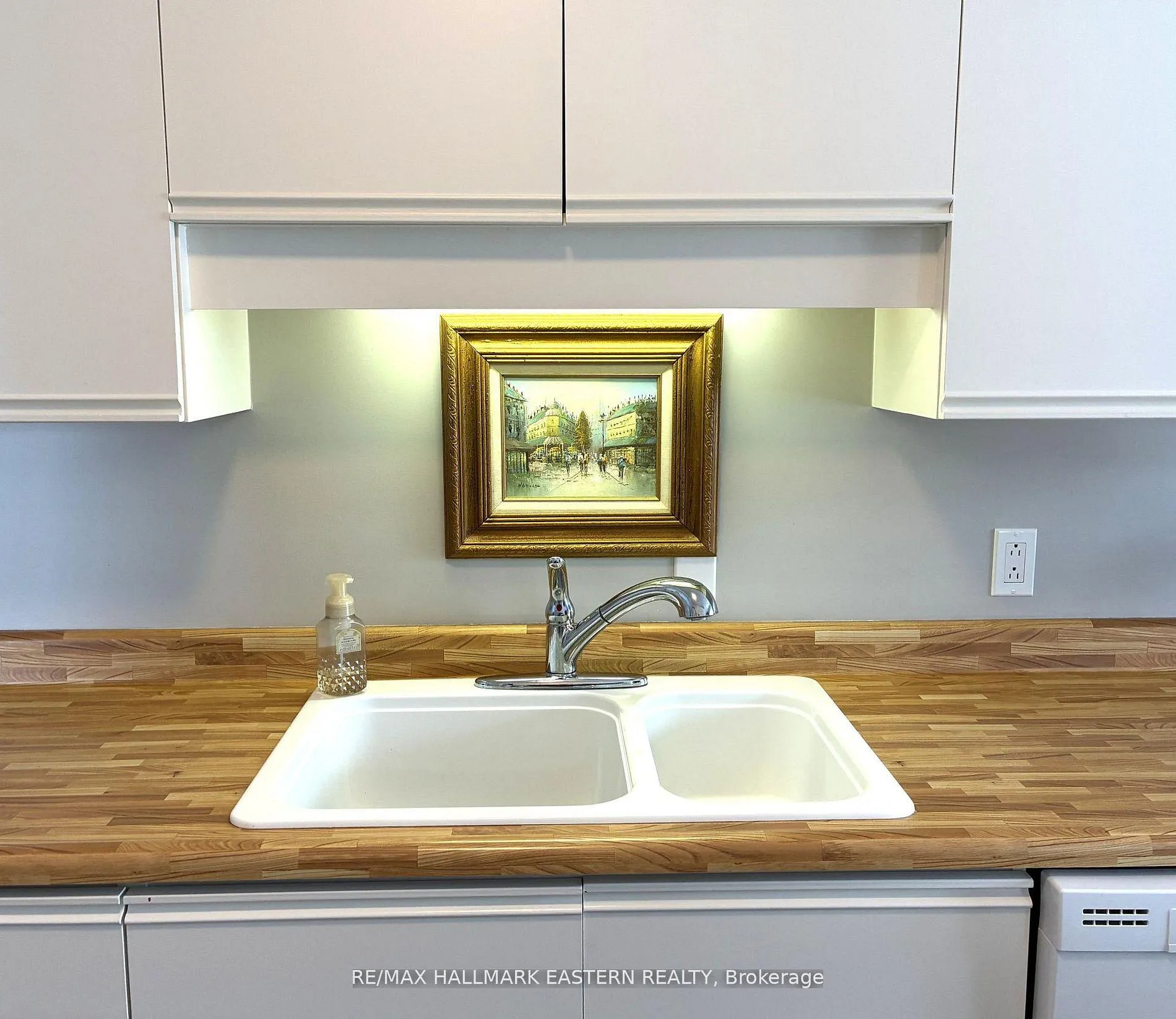 Photo 16 of Unit 304C, 1099 Clonsilla Avenue S, Peterborough, Otonabee Ward 1 — HOMEH