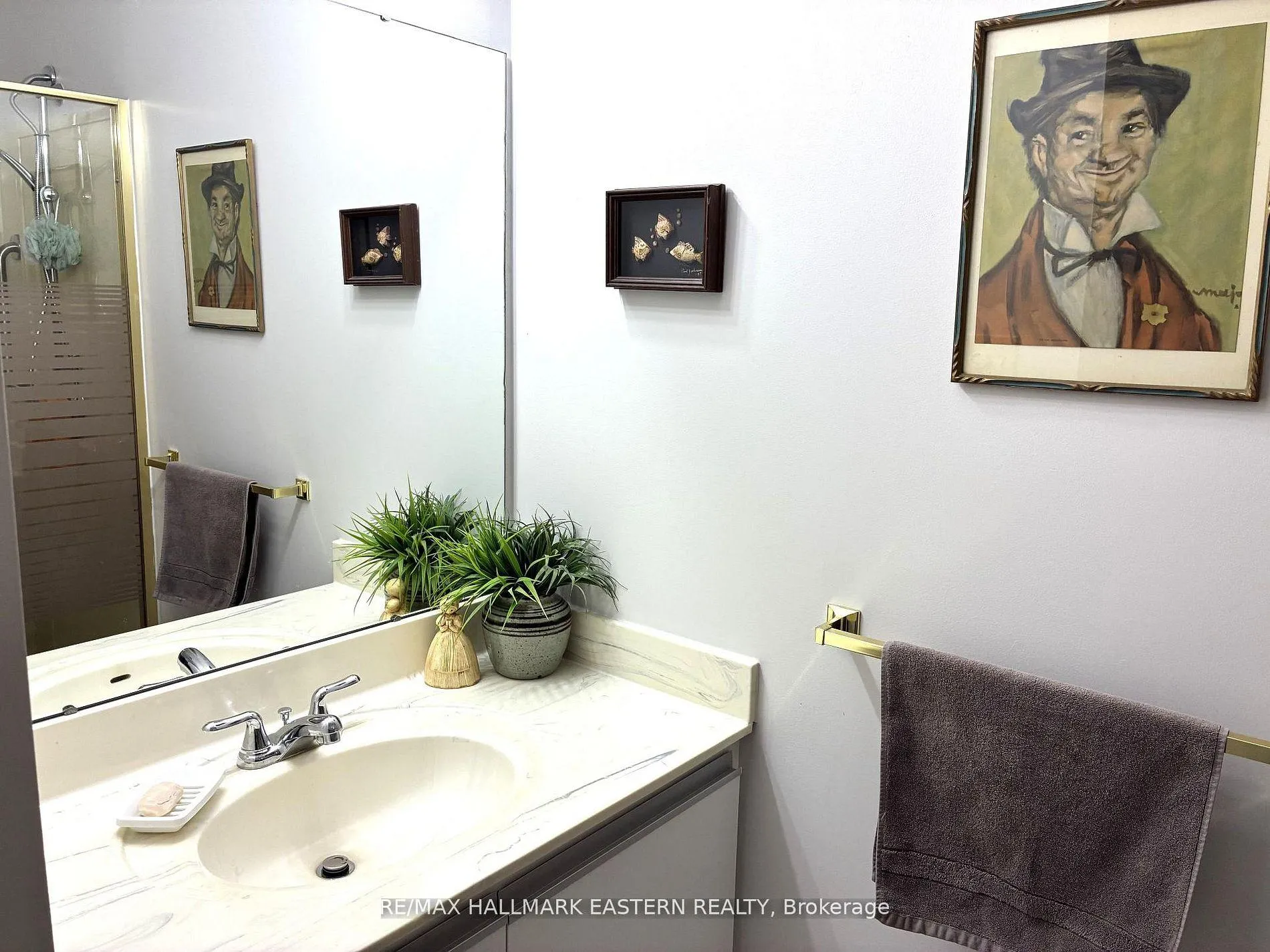 Photo 39 of Unit 304C, 1099 Clonsilla Avenue S, Peterborough, Otonabee Ward 1 — HOMEH