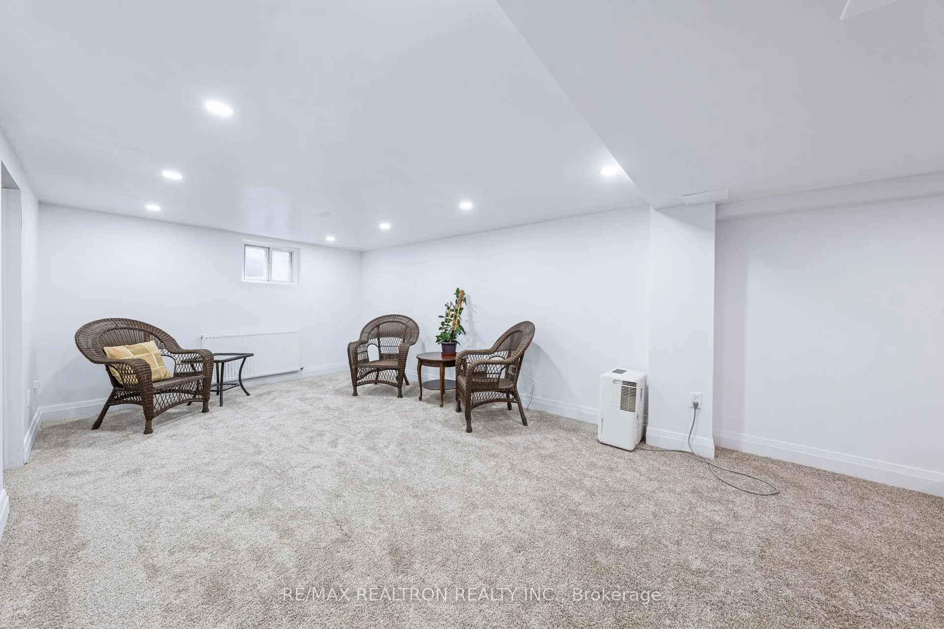 Photo 27 of 16 Plaxton Drive, Toronto, O'Connor-Parkview — HOMEH