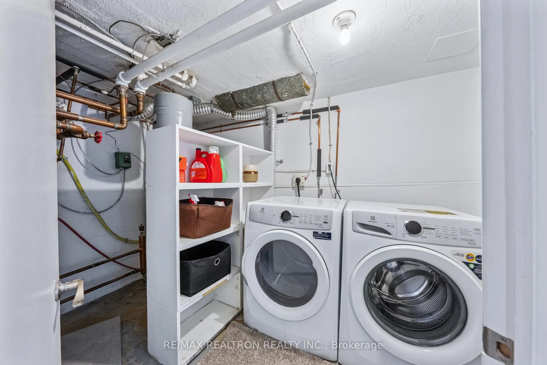 Photo 29 of 16 Plaxton Drive, Toronto, O'Connor-Parkview — HOMEH