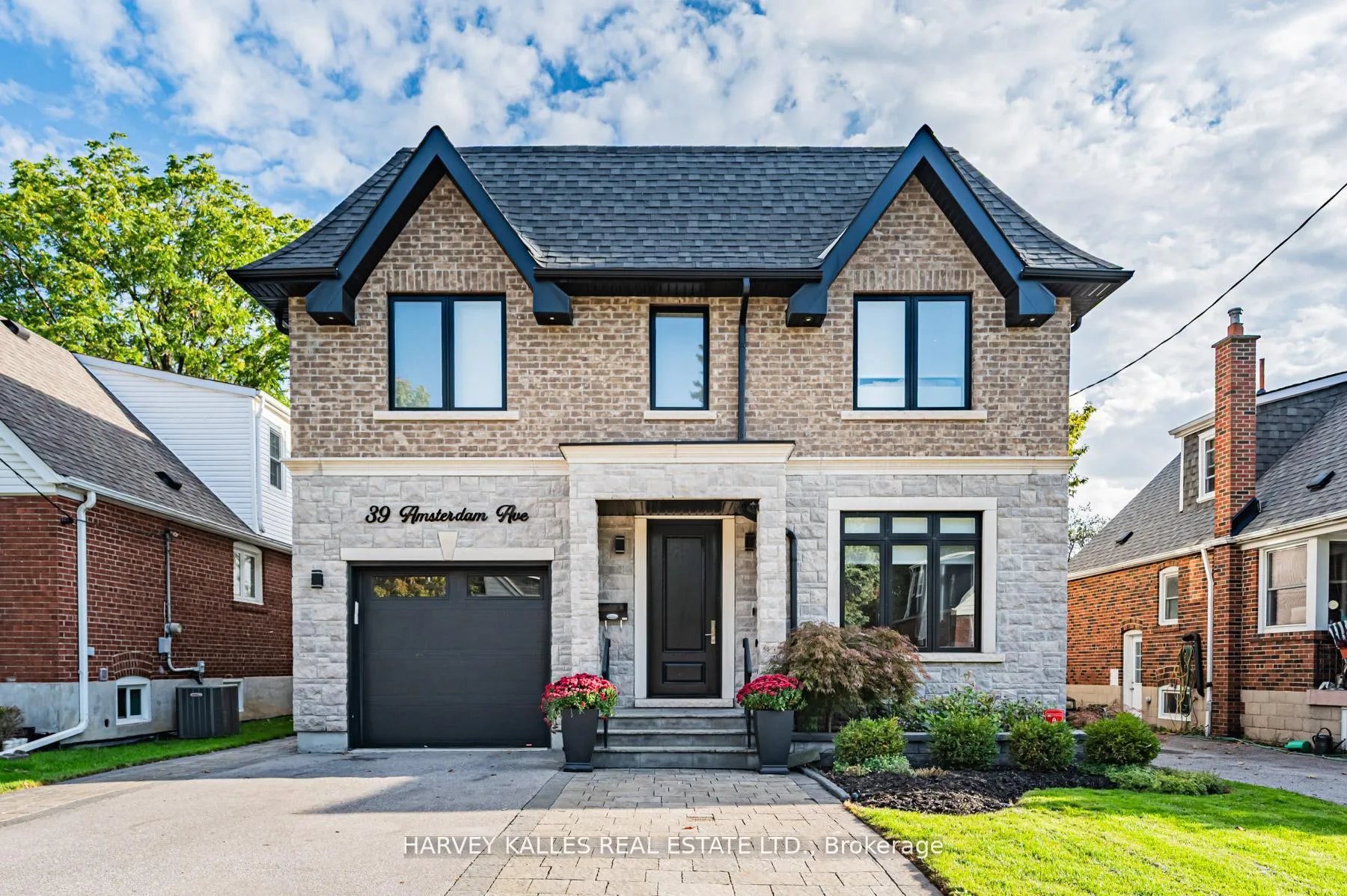 Photo 1 of 39 Amsterdam Avenue, Toronto, O'Connor-Parkview — HOMEH