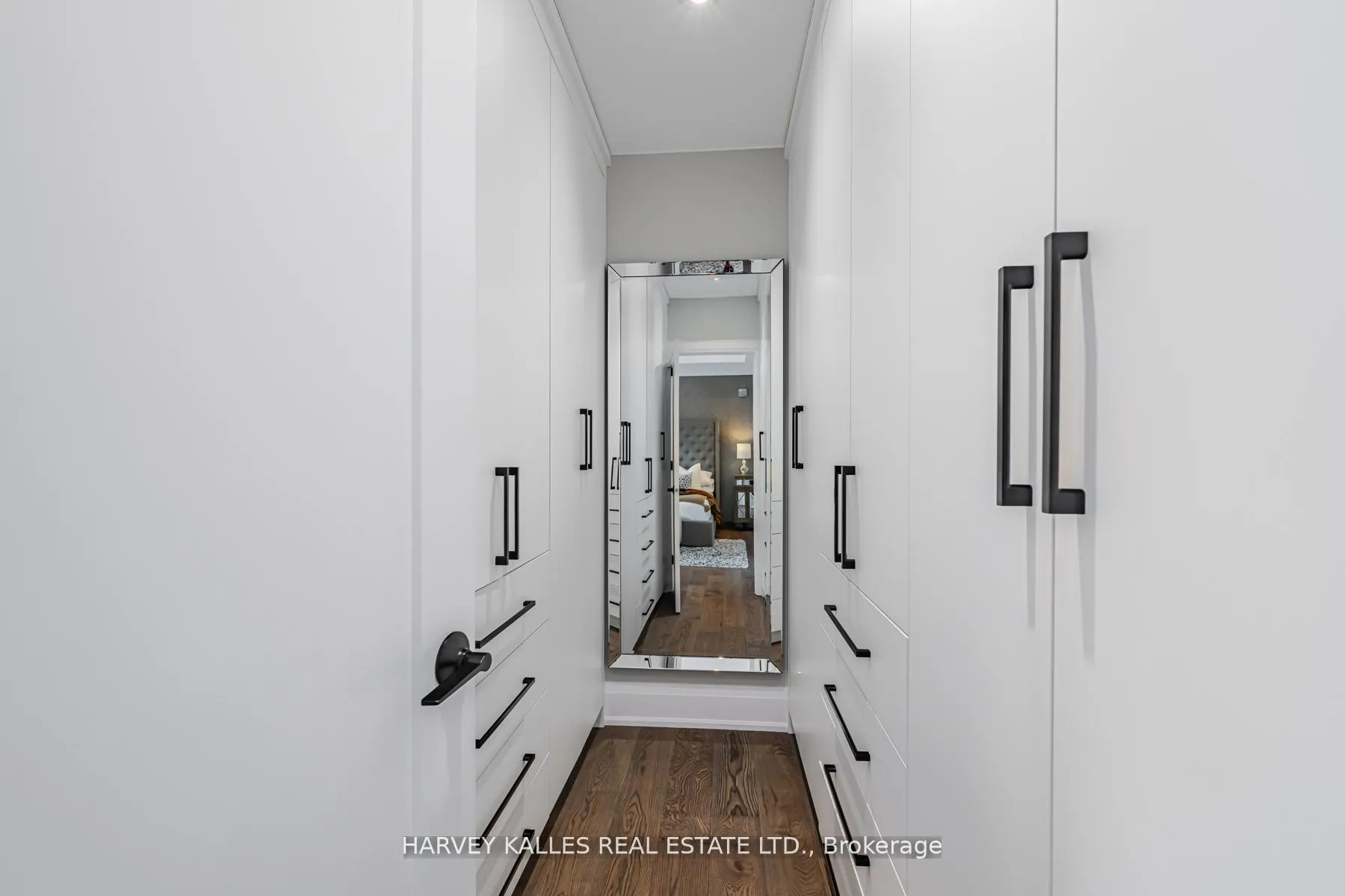 Photo 24 of 39 Amsterdam Avenue, Toronto, O'Connor-Parkview — HOMEH