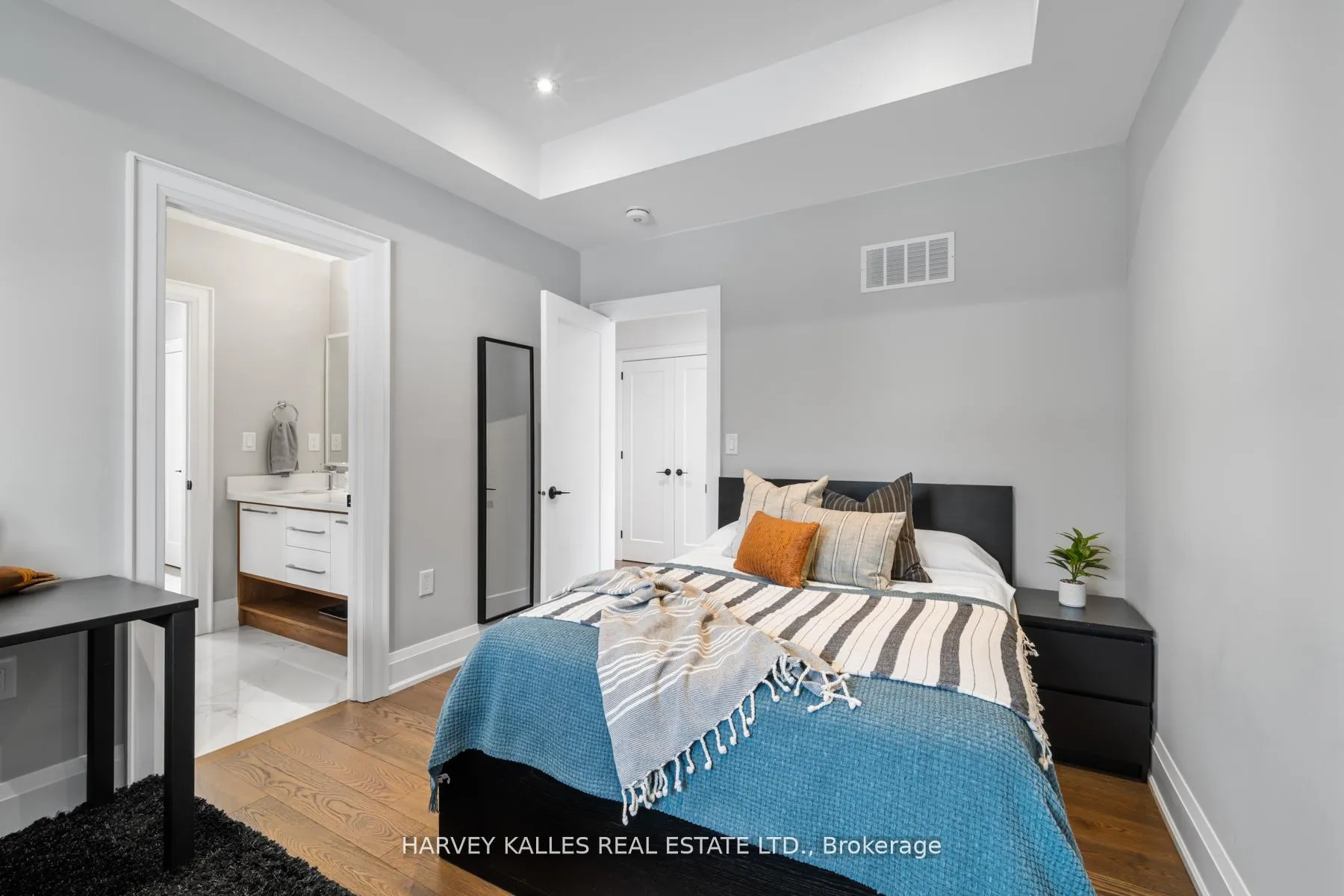 Photo 28 of 39 Amsterdam Avenue, Toronto, O'Connor-Parkview — HOMEH
