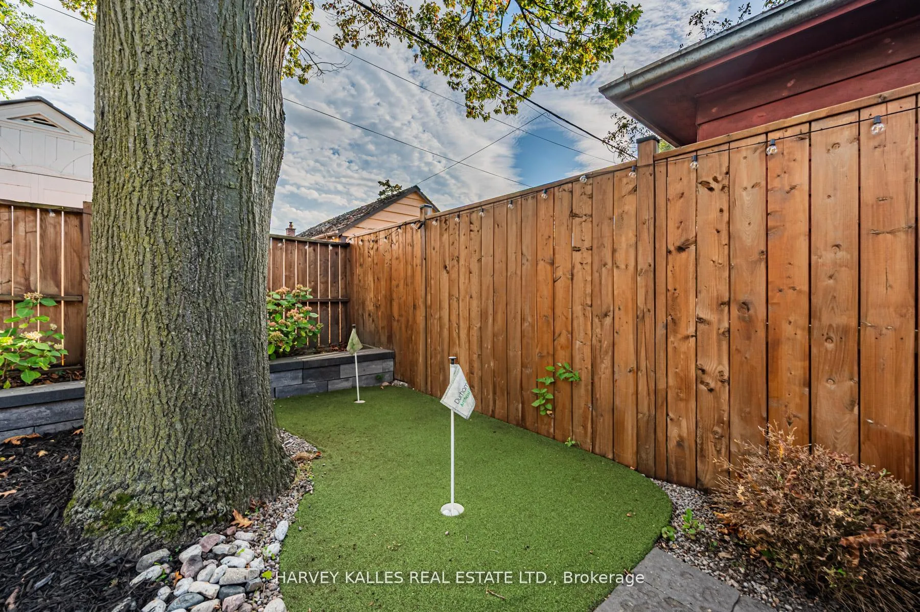 Photo 48 of 39 Amsterdam Avenue, Toronto, O'Connor-Parkview — HOMEH