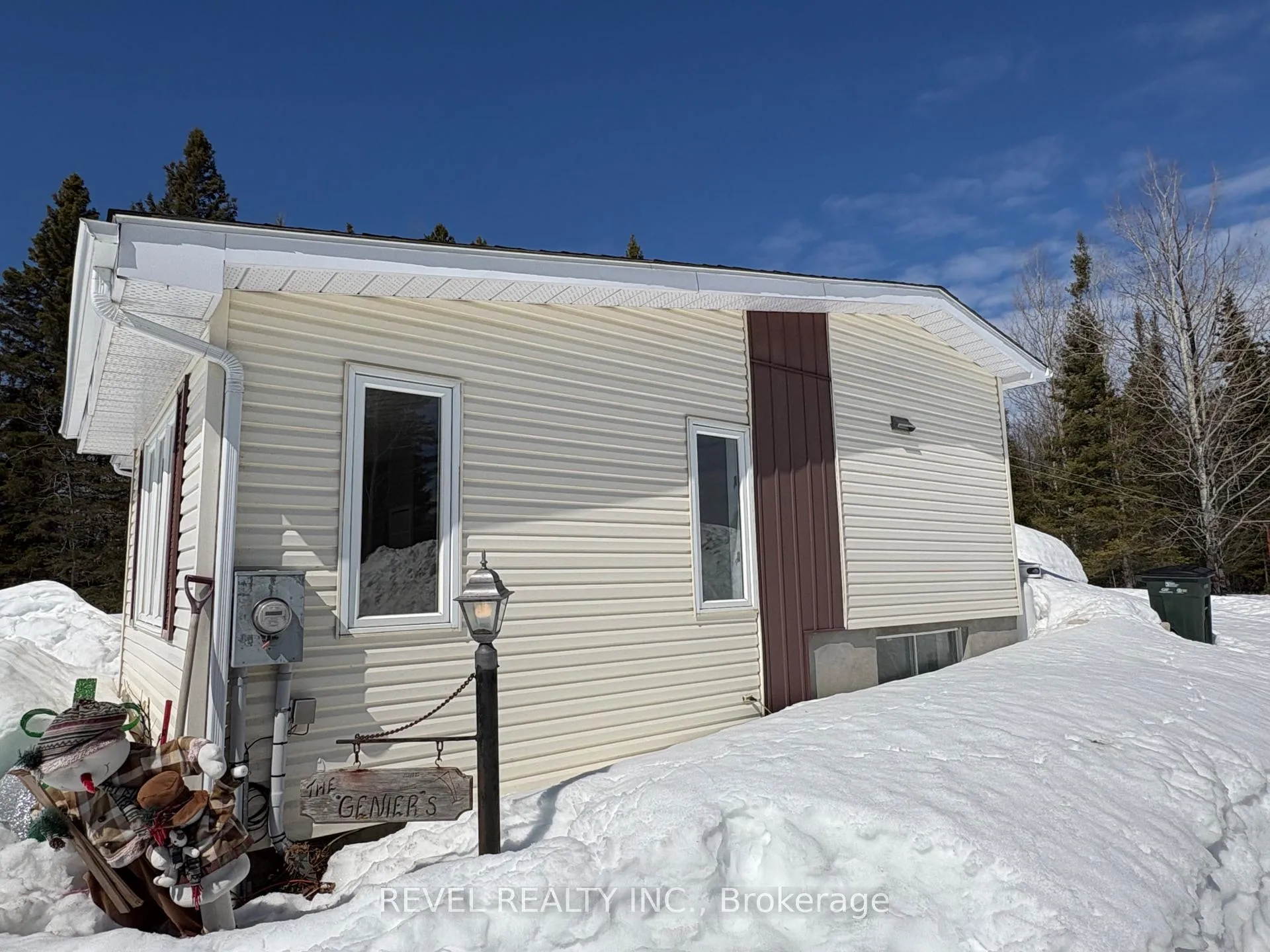 Photo 29 of 385 Nahma Road, Cochrane — HOMEH