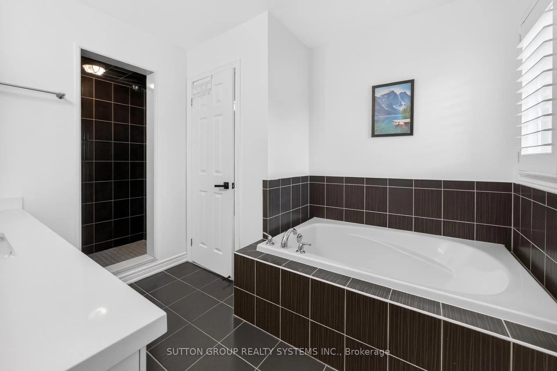 Photo 29 of 10 Munch Place, Milton, Willmott — HOMEH