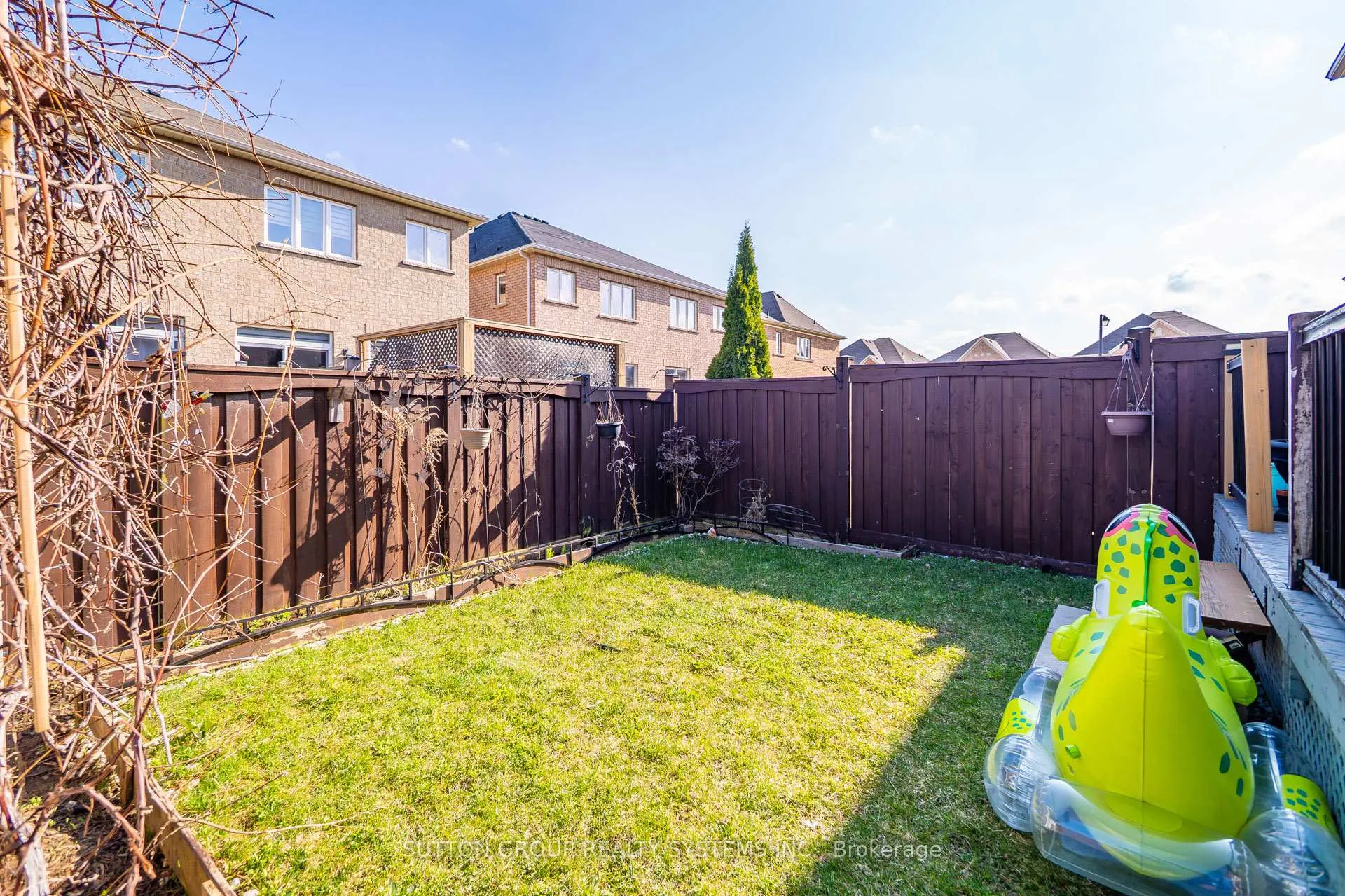 Photo 48 of 10 Munch Place, Milton, Willmott — HOMEH