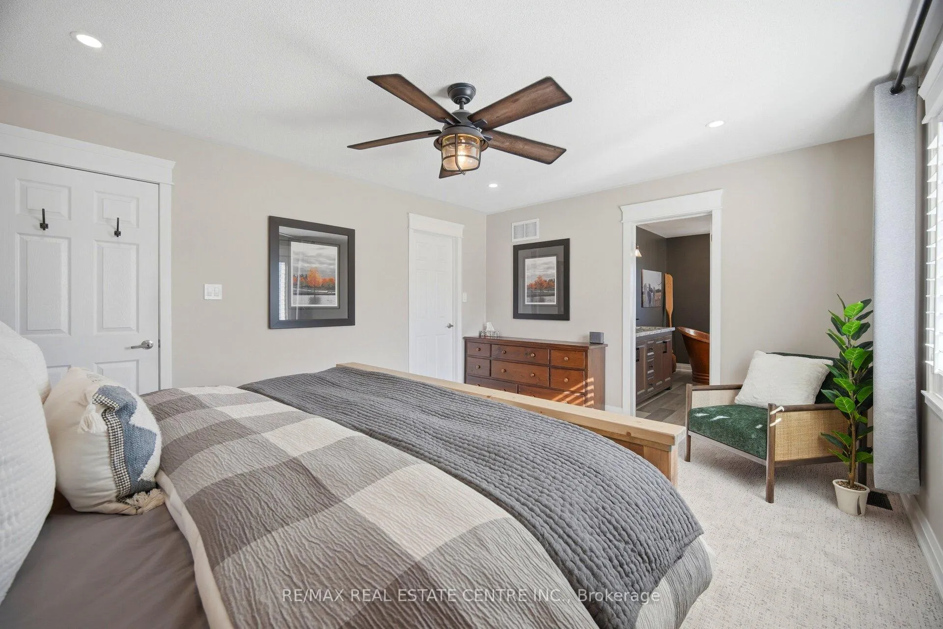 Photo 24 of 891 Syndenham Lane, Milton, Willmott — HOMEH