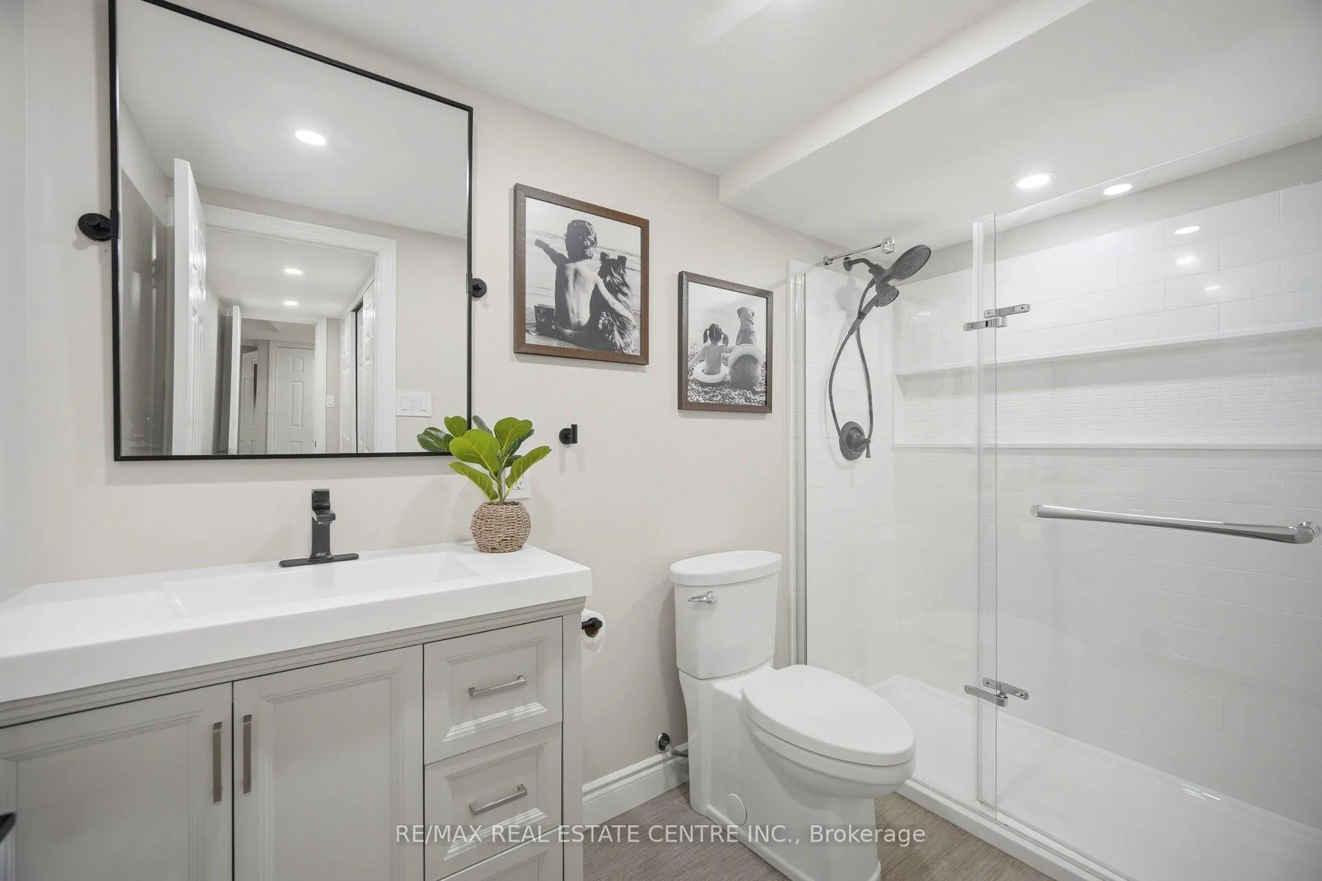 Photo 42 of 891 Syndenham Lane, Milton, Willmott — HOMEH