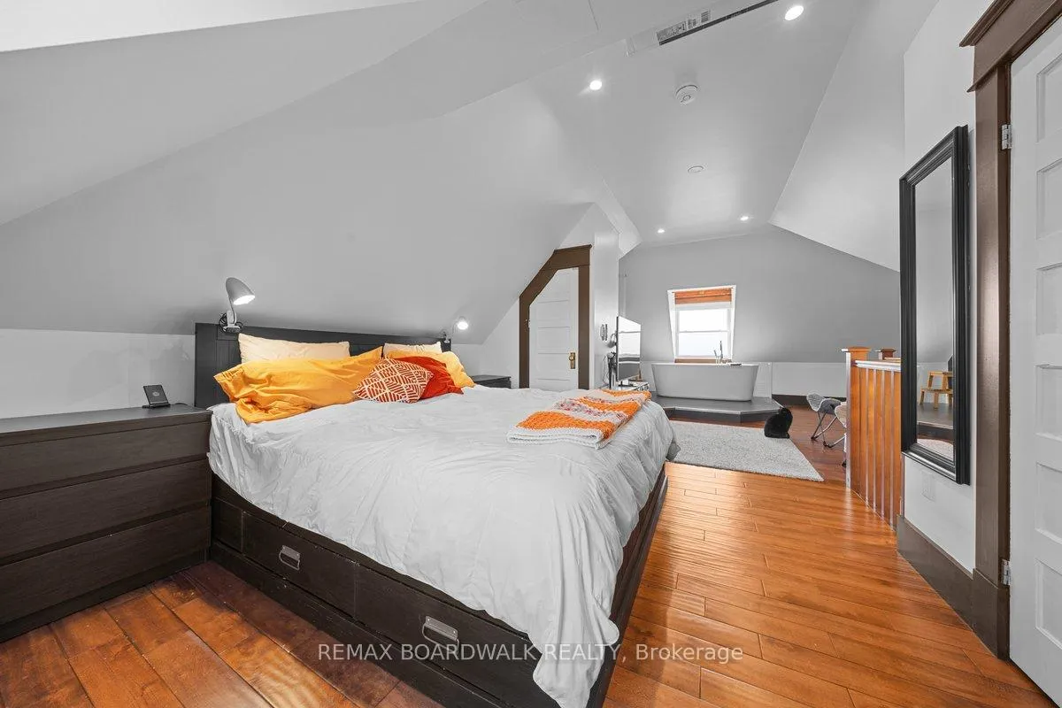 Photo 31 of 30 Emily Street, Carleton Place — HOMEH