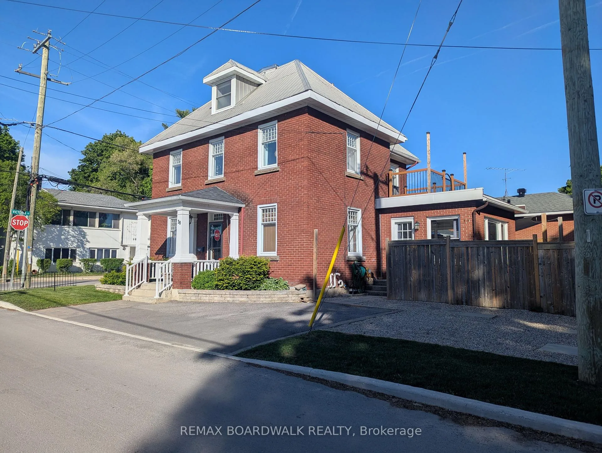 Photo 3 of 30 Emily Street, Carleton Place — HOMEH