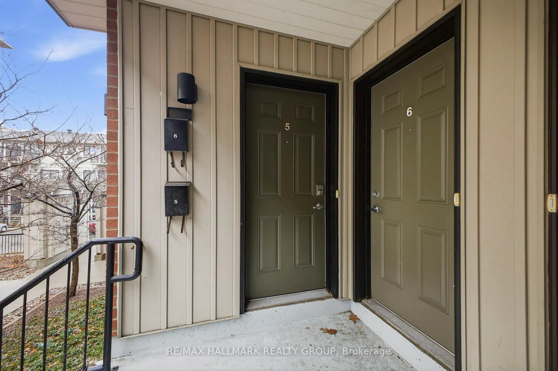 Photo 4 of Unit 5, 795 Montreal Road, Ottawa, CFB Rockcliffe and Area — HOMEH