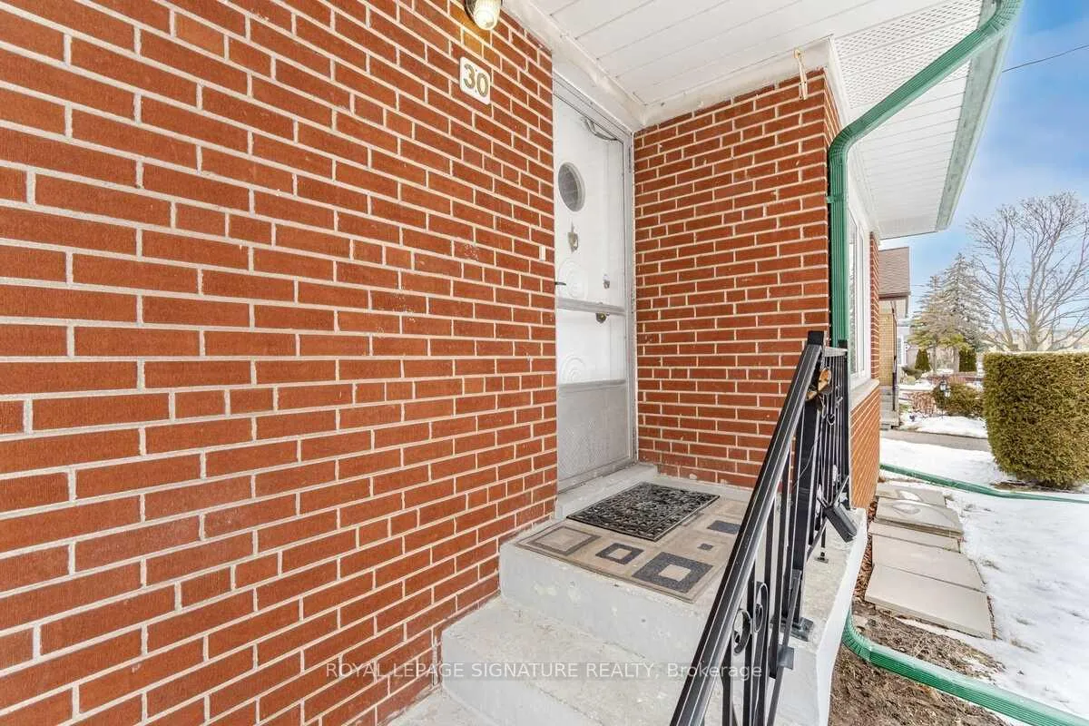 Photo 4 of Unit 1, 30 Gunton Drive, Etobicoke, West Humber-Clairville — HOMEH