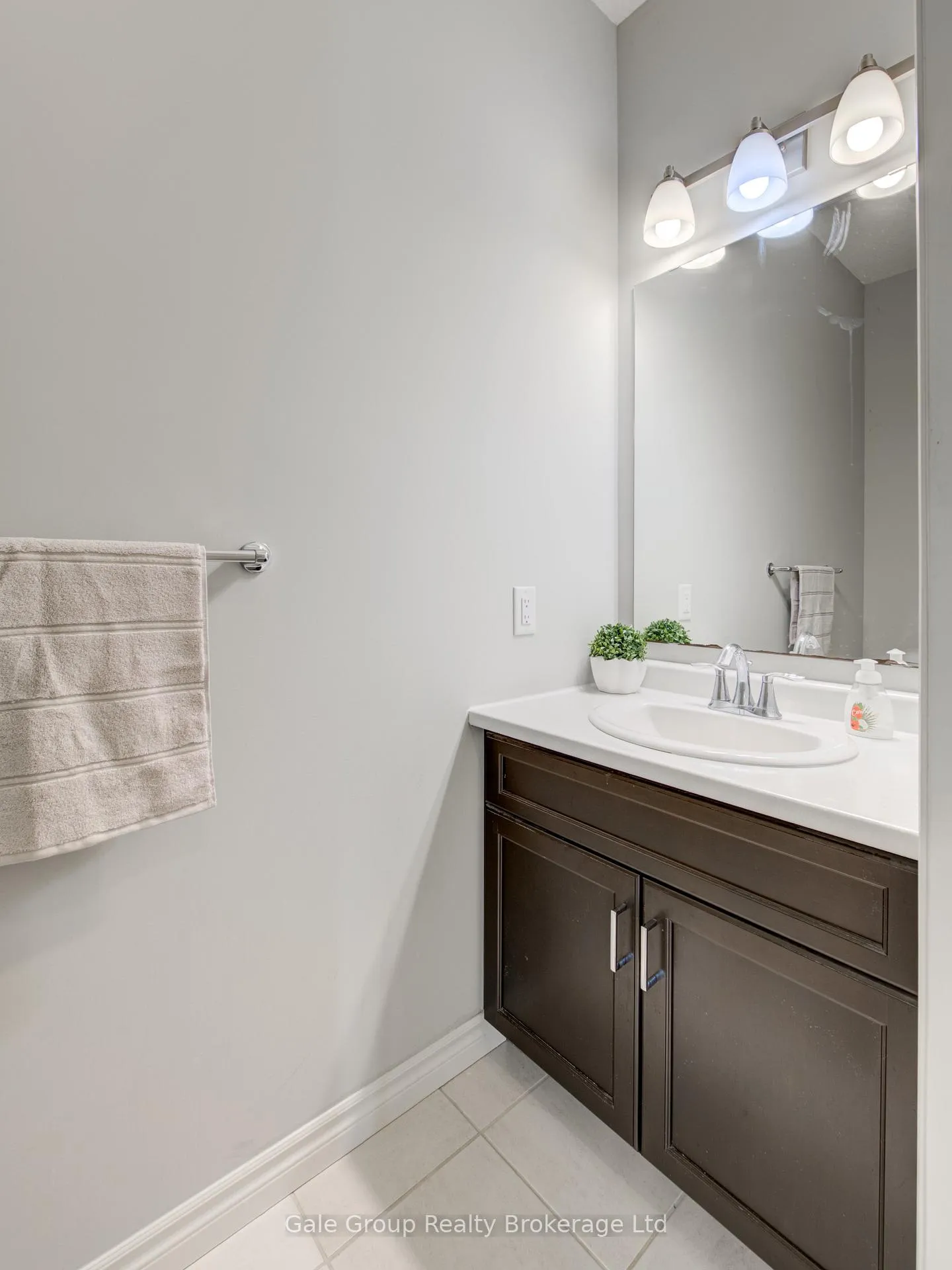 Photo 44 of 5 Balmoral Lane, Zorra, Thamesford — HOMEH
