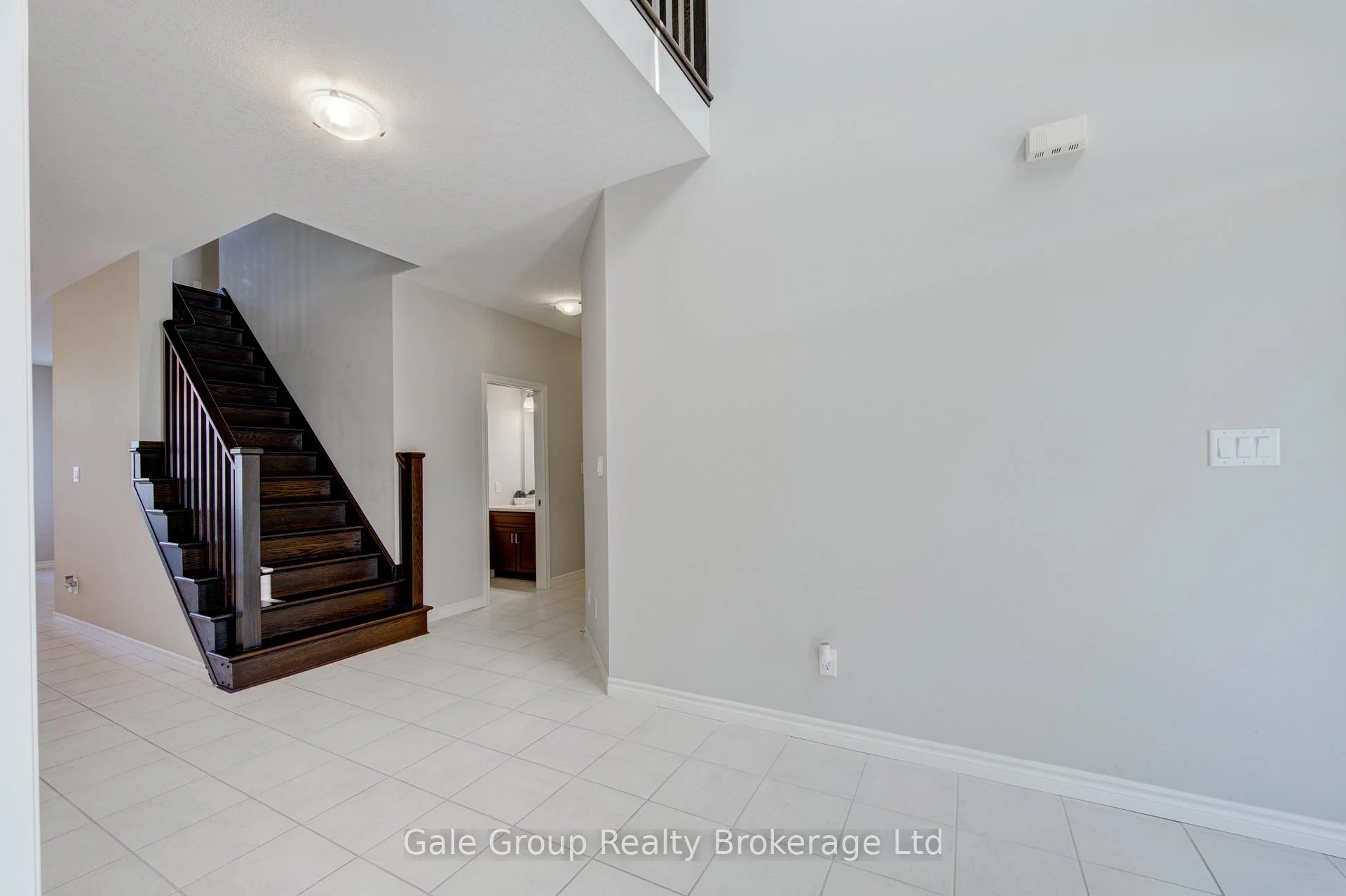 Photo 13 of 5 Balmoral Lane, Zorra, Thamesford — HOMEH