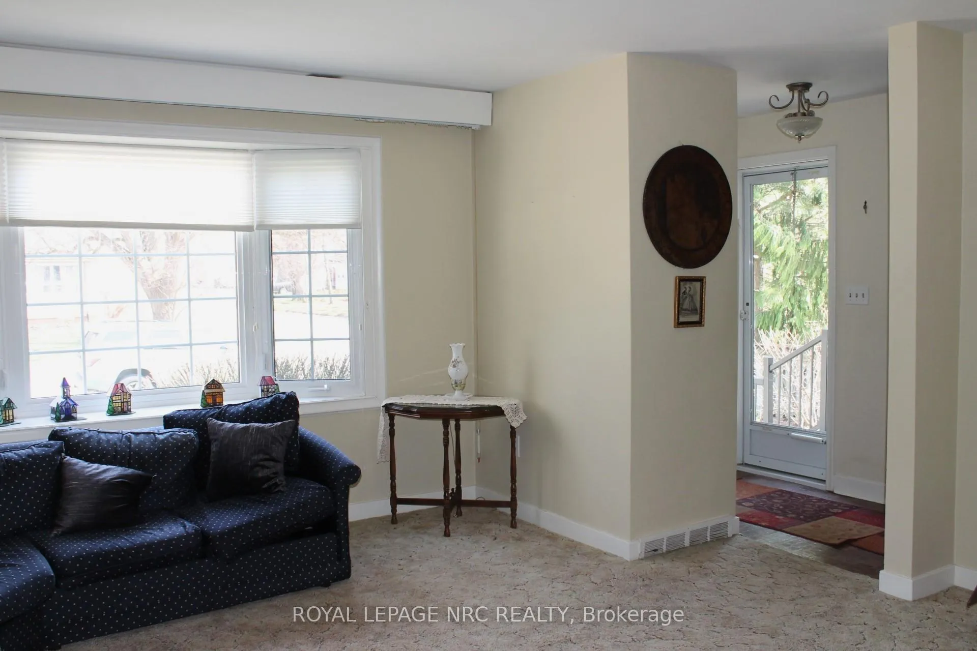 Photo 4 of 6987 Dell Avenue, Niagara Falls, Arad/Fallsview — HOMEH