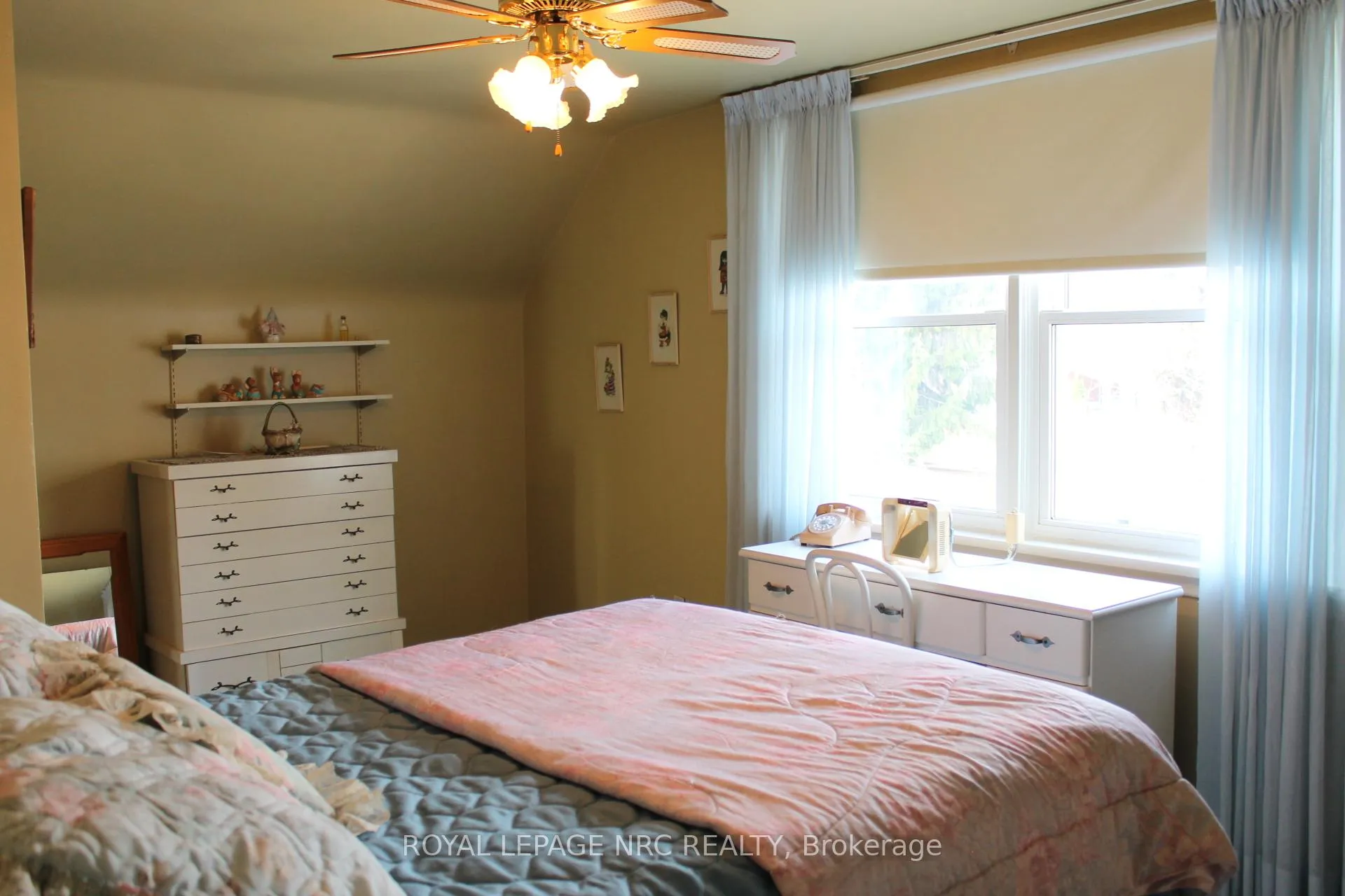 Photo 11 of 6987 Dell Avenue, Niagara Falls, Arad/Fallsview — HOMEH