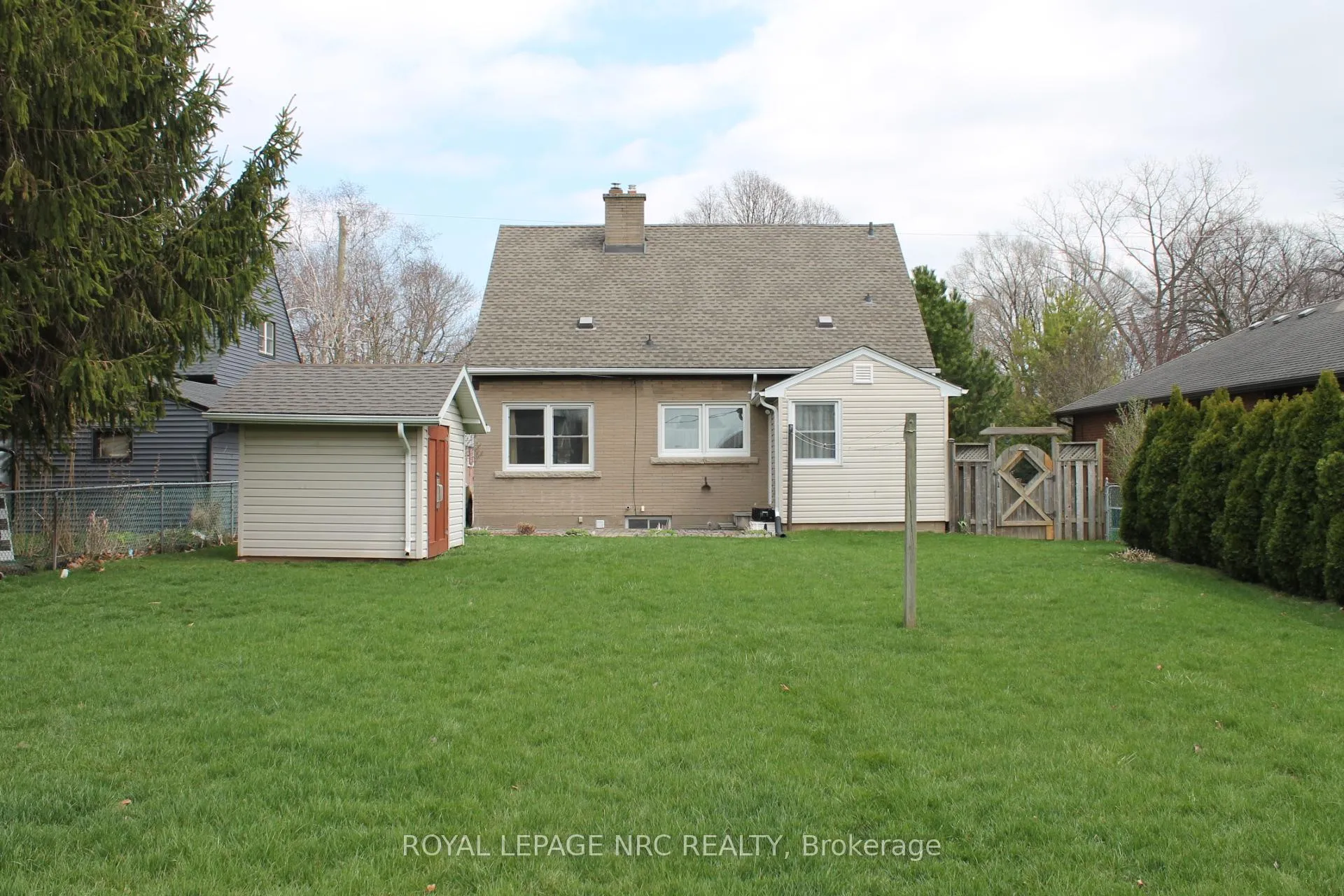 Photo 16 of 6987 Dell Avenue, Niagara Falls, Arad/Fallsview — HOMEH