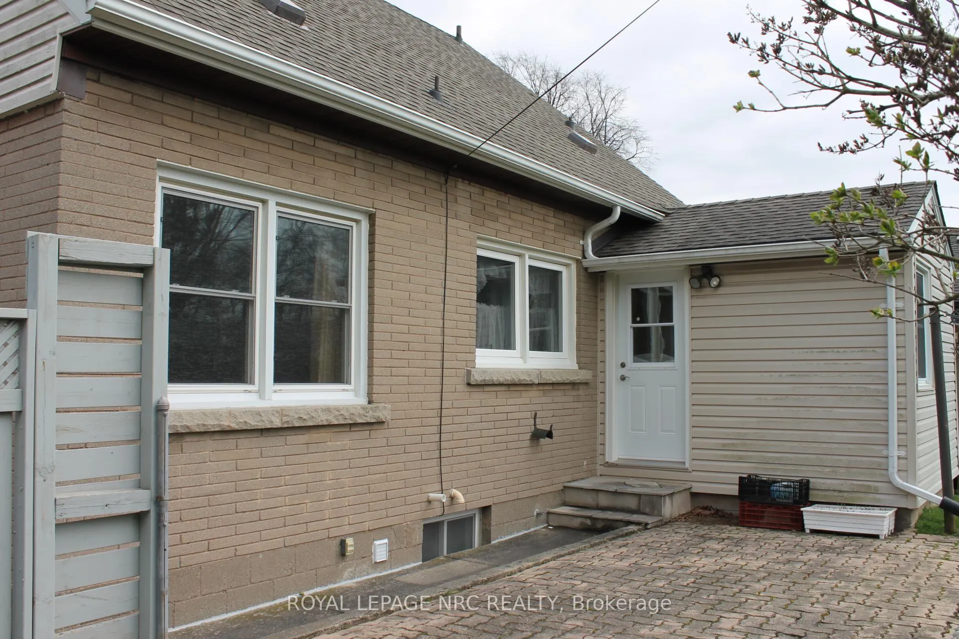 Photo 17 of 6987 Dell Avenue, Niagara Falls, Arad/Fallsview — HOMEH