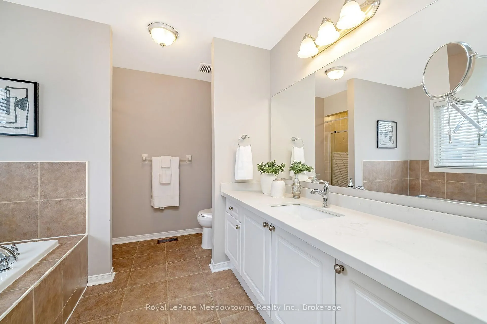 Photo 28 of 487 Hartley Boulevard, Milton, Clarke — HOMEH