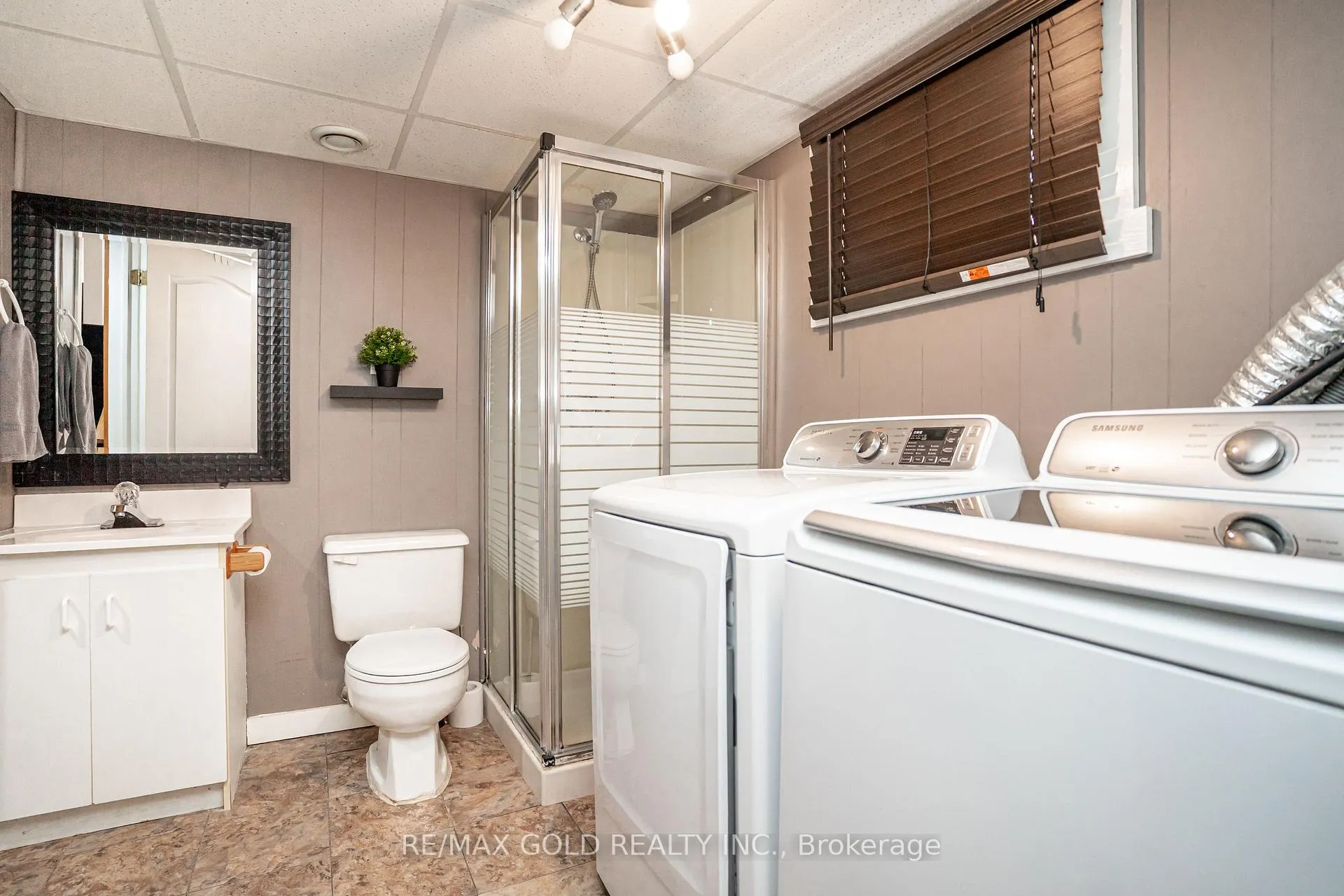 Photo 34 of 53 Davenport Crescent, Brampton, Southgate — HOMEH