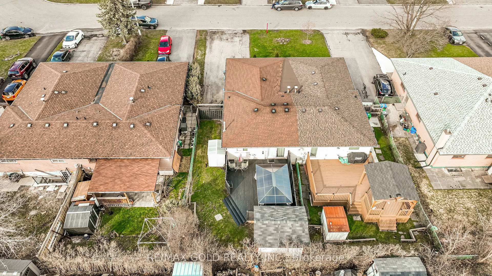 Photo 40 of 53 Davenport Crescent, Brampton, Southgate — HOMEH