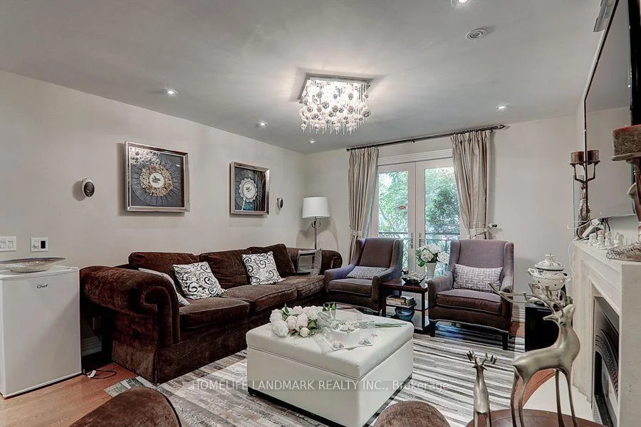 Photo 15 of 35 Gardiner Road, Toronto, Forest Hill South — HOMEH