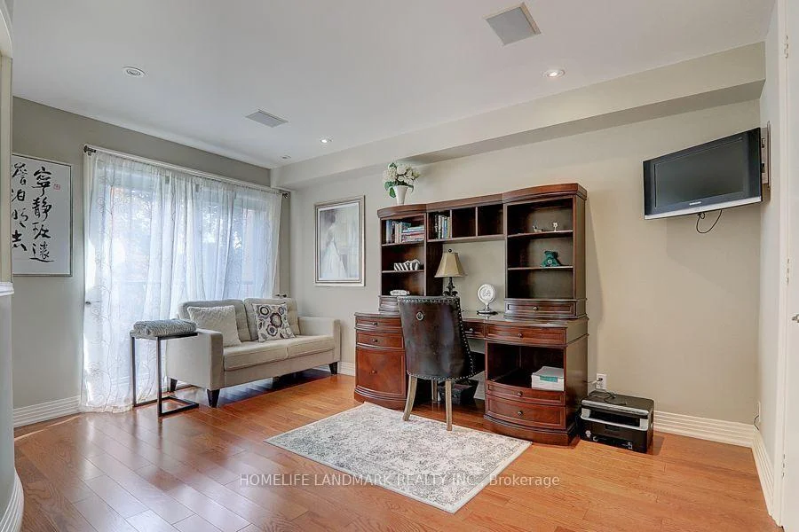Photo 38 of 35 Gardiner Road, Toronto, Forest Hill South — HOMEH