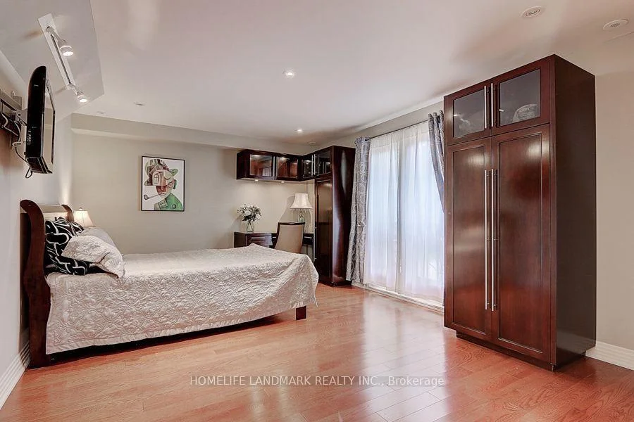 Photo 48 of 35 Gardiner Road, Toronto, Forest Hill South — HOMEH