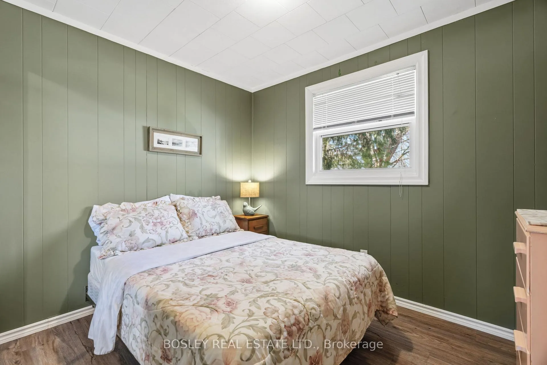 Photo 16 of 72571 Duchess Crescent, Bluewater, Hay — HOMEH