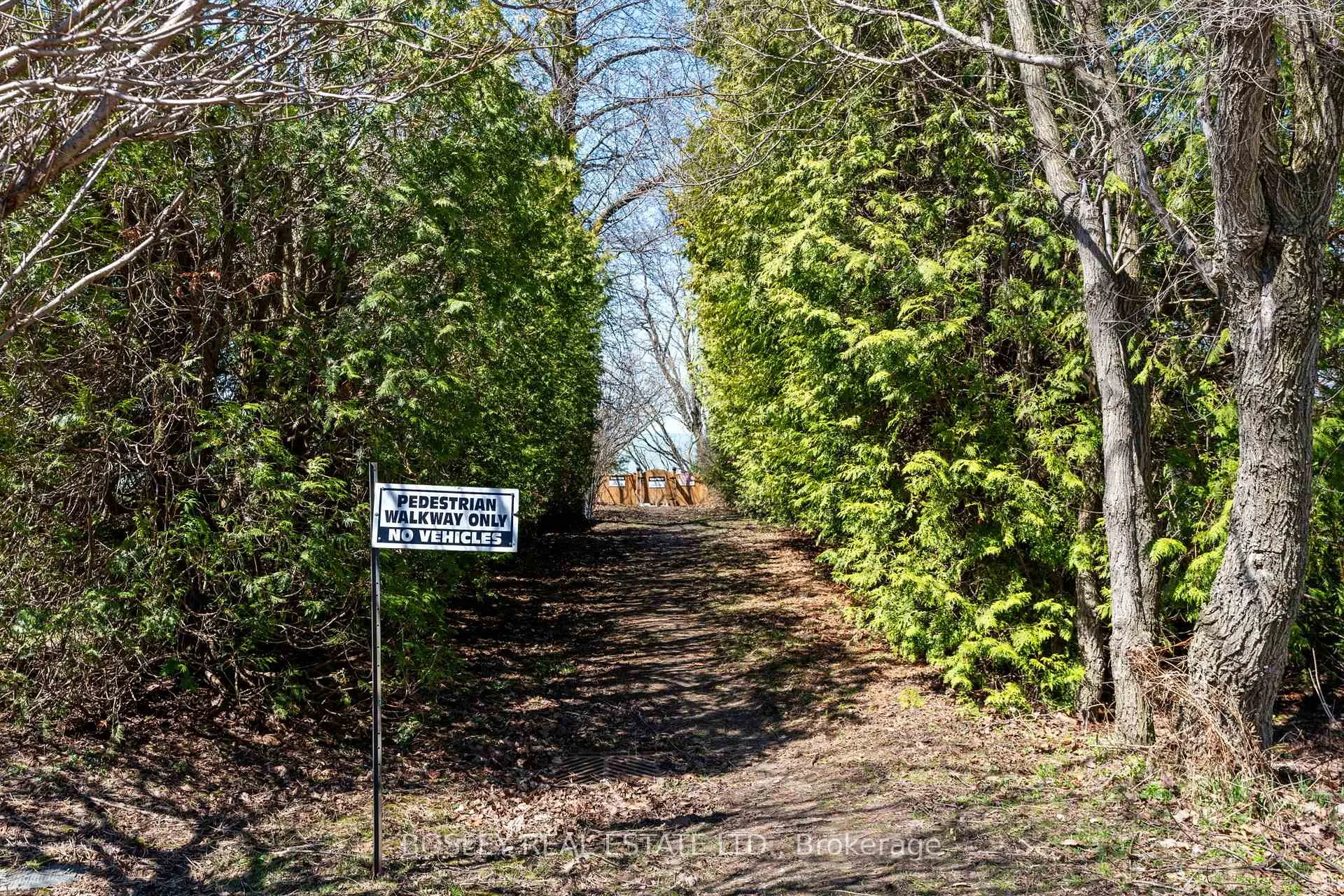 Photo 31 of 72571 Duchess Crescent, Bluewater, Hay — HOMEH