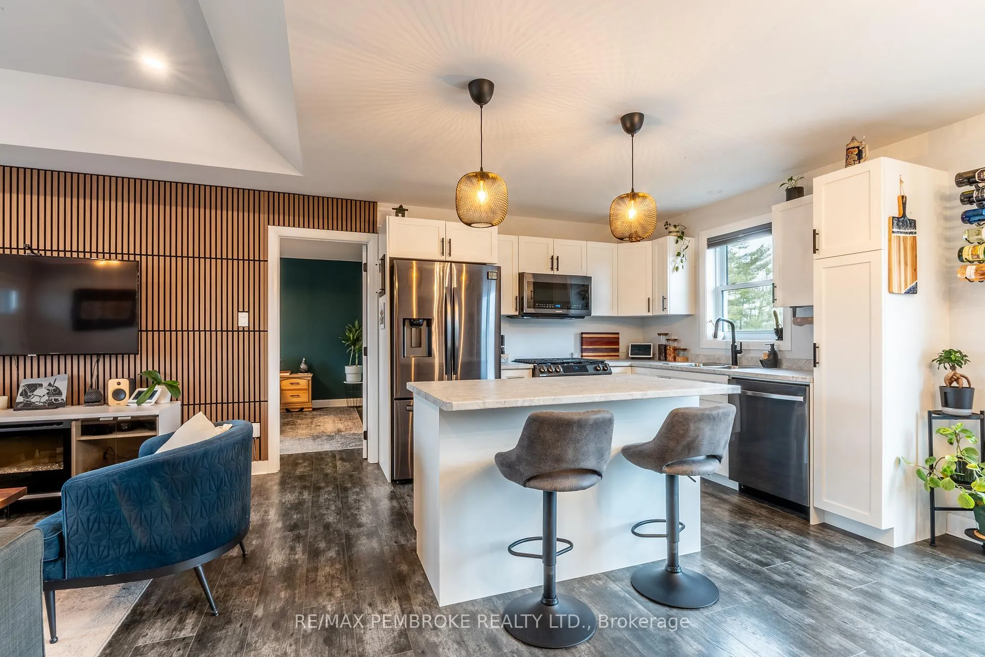 Photo 17 of 24 Terrance Drive, Petawawa — HOMEH