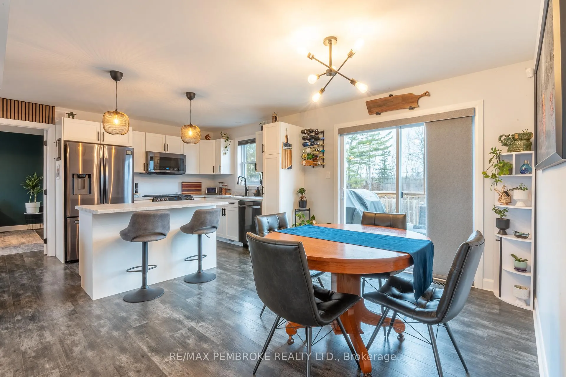 Photo 18 of 24 Terrance Drive, Petawawa — HOMEH
