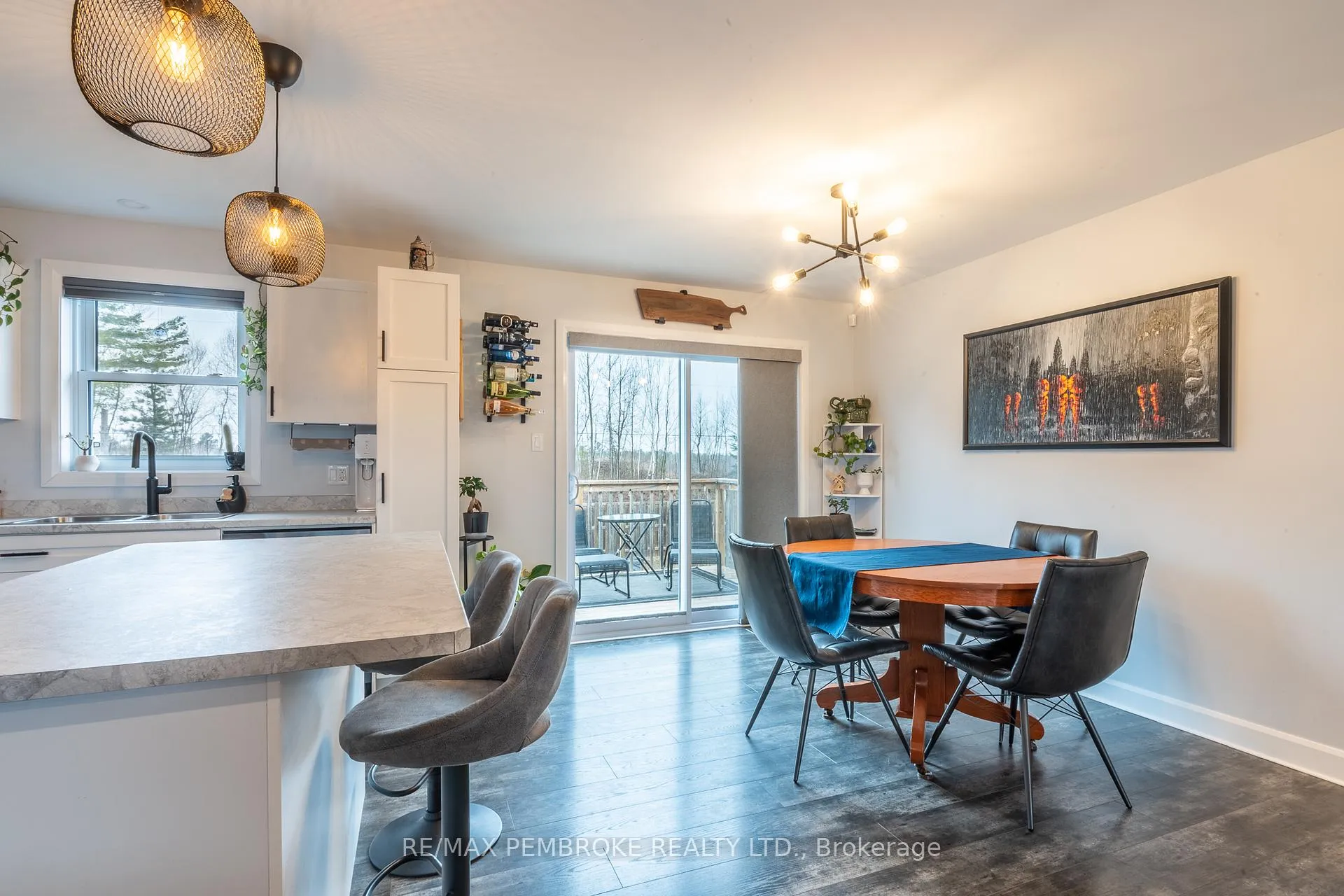 Photo 19 of 24 Terrance Drive, Petawawa — HOMEH