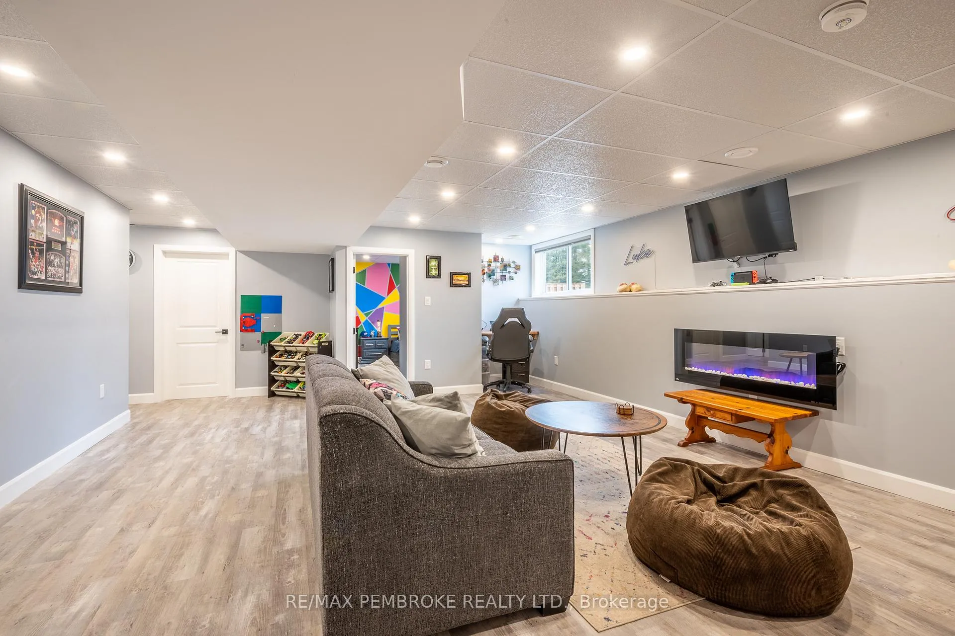 Photo 37 of 24 Terrance Drive, Petawawa — HOMEH