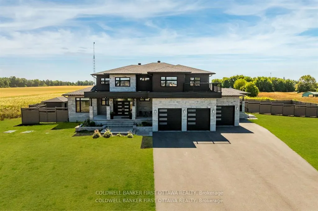Photo of 5758 Fernbank Road
