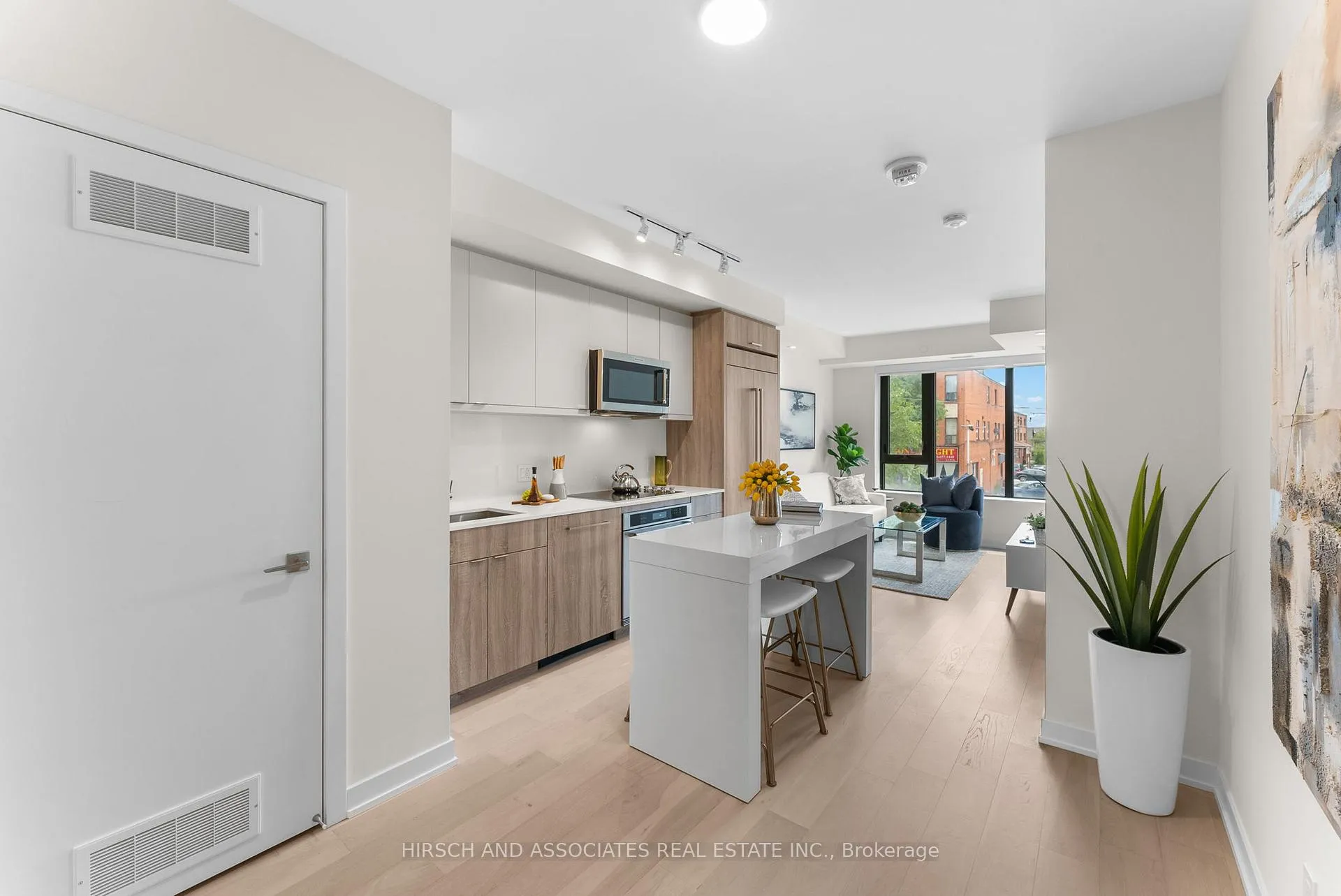 Photo 2 of Unit 308, 840 St Clair Avenue W, Toronto, Oakwood Village — HOMEH
