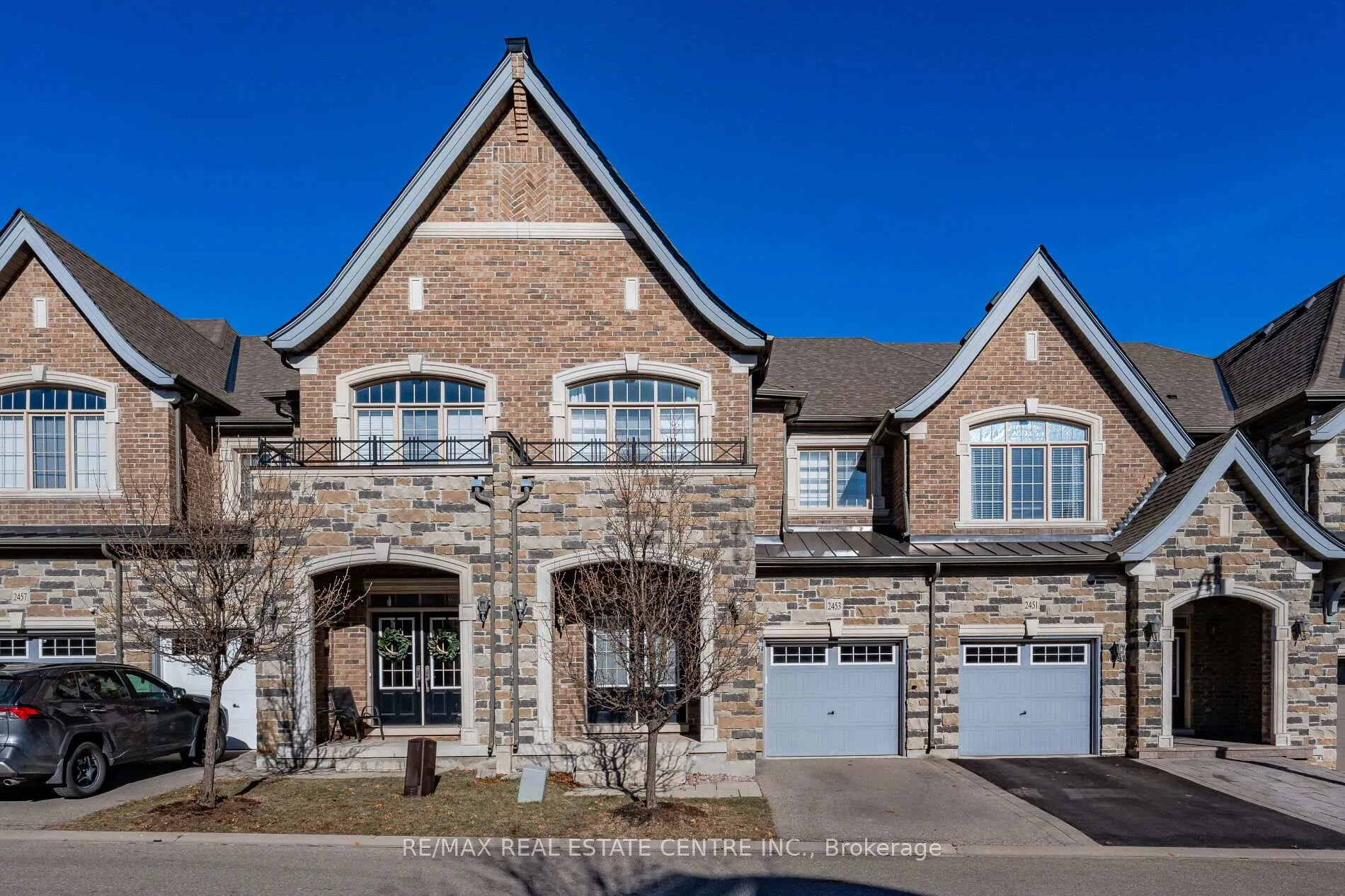 Photo of 2453 Village Common