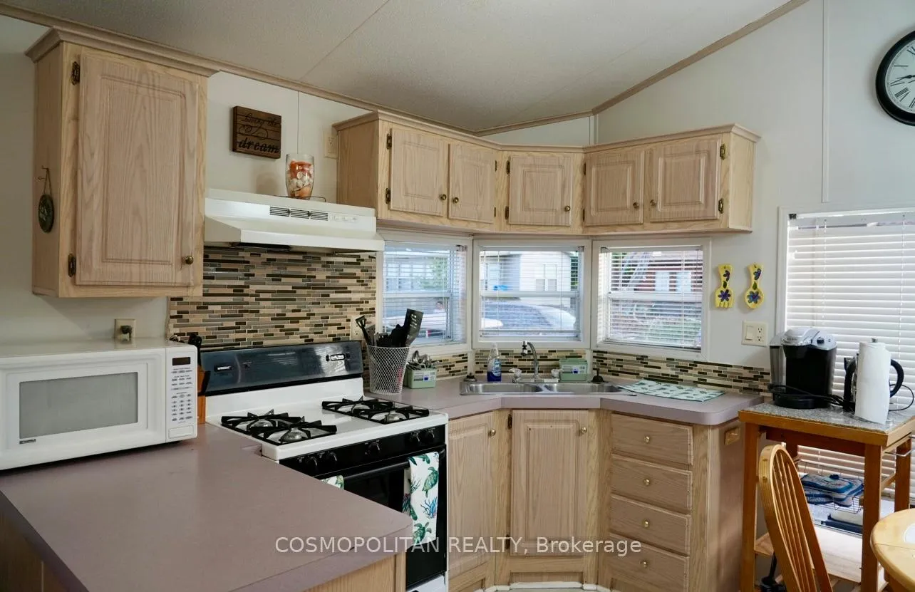 Photo 6 of 24 Quarry View, Port Colborne, Sherkston — HOMEH