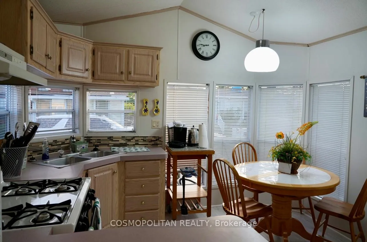 Photo 7 of 24 Quarry View, Port Colborne, Sherkston — HOMEH