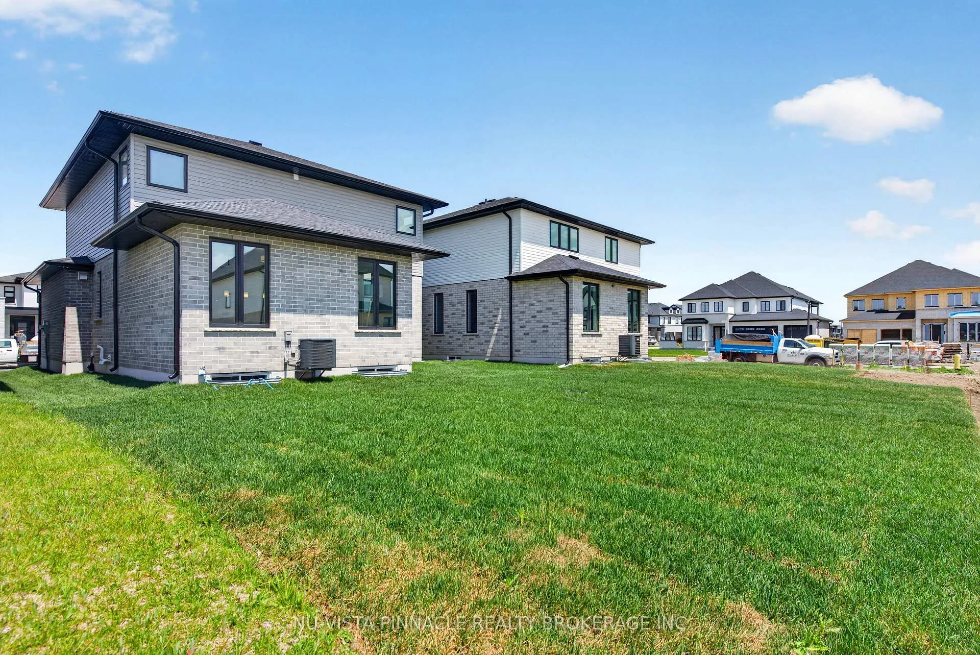 Photo 36 of 2577 Buroak Drive, London, North S — HOMEH