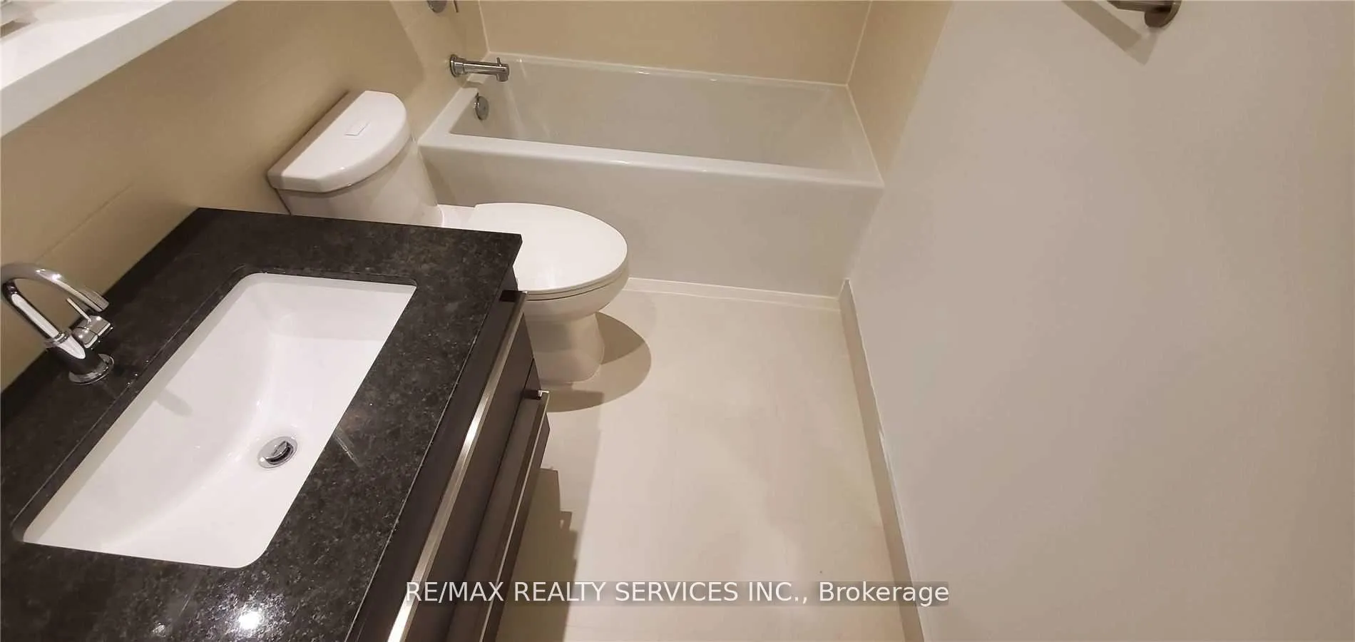 Photo 14 of Unit 906, 120 Varna Drive, Toronto, Englemount-Lawrence — HOMEH