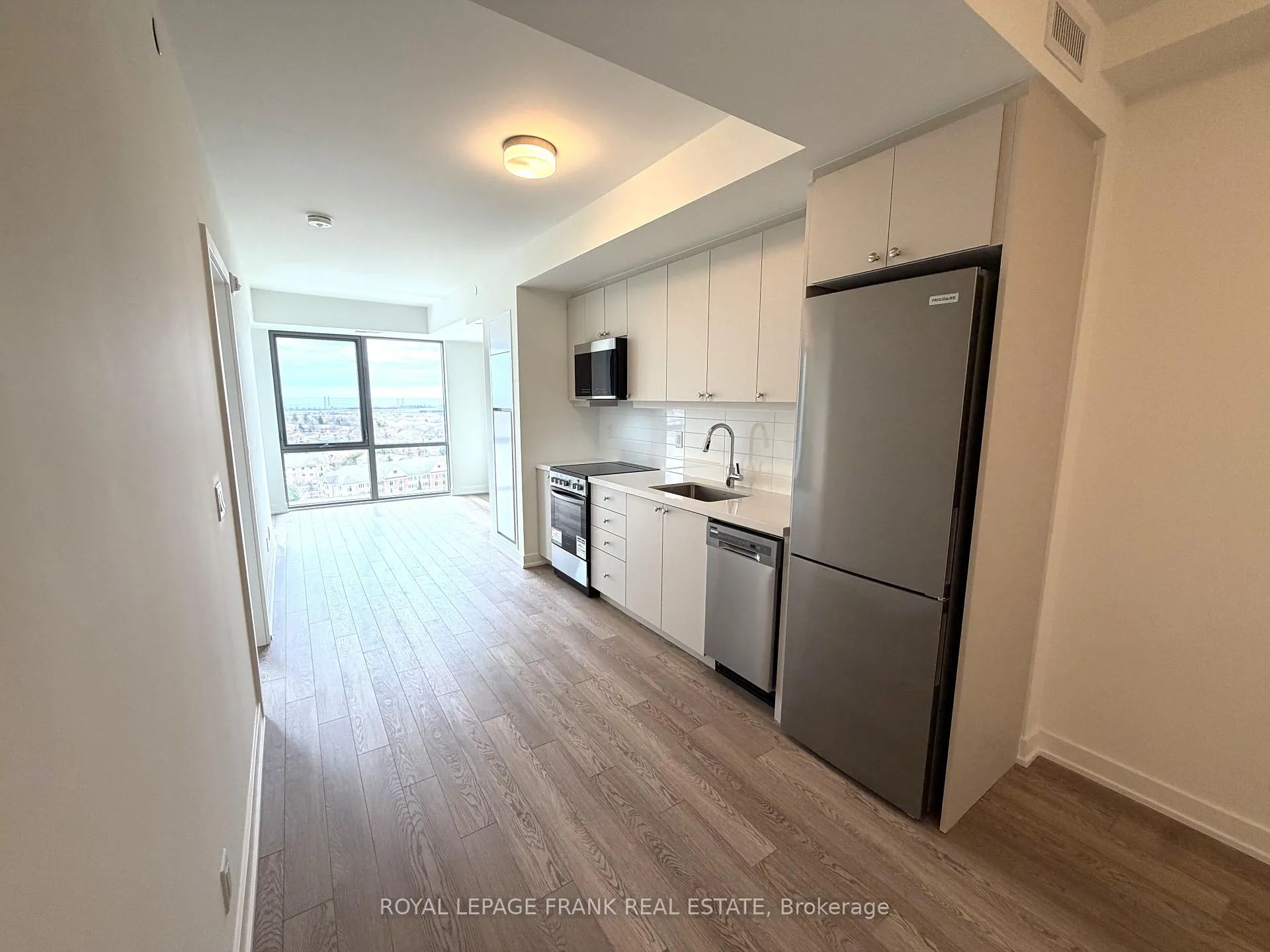 Photo 10 of Unit 1204, 51 Clarington Boulevard, Clarington, Bowmanville — HOMEH