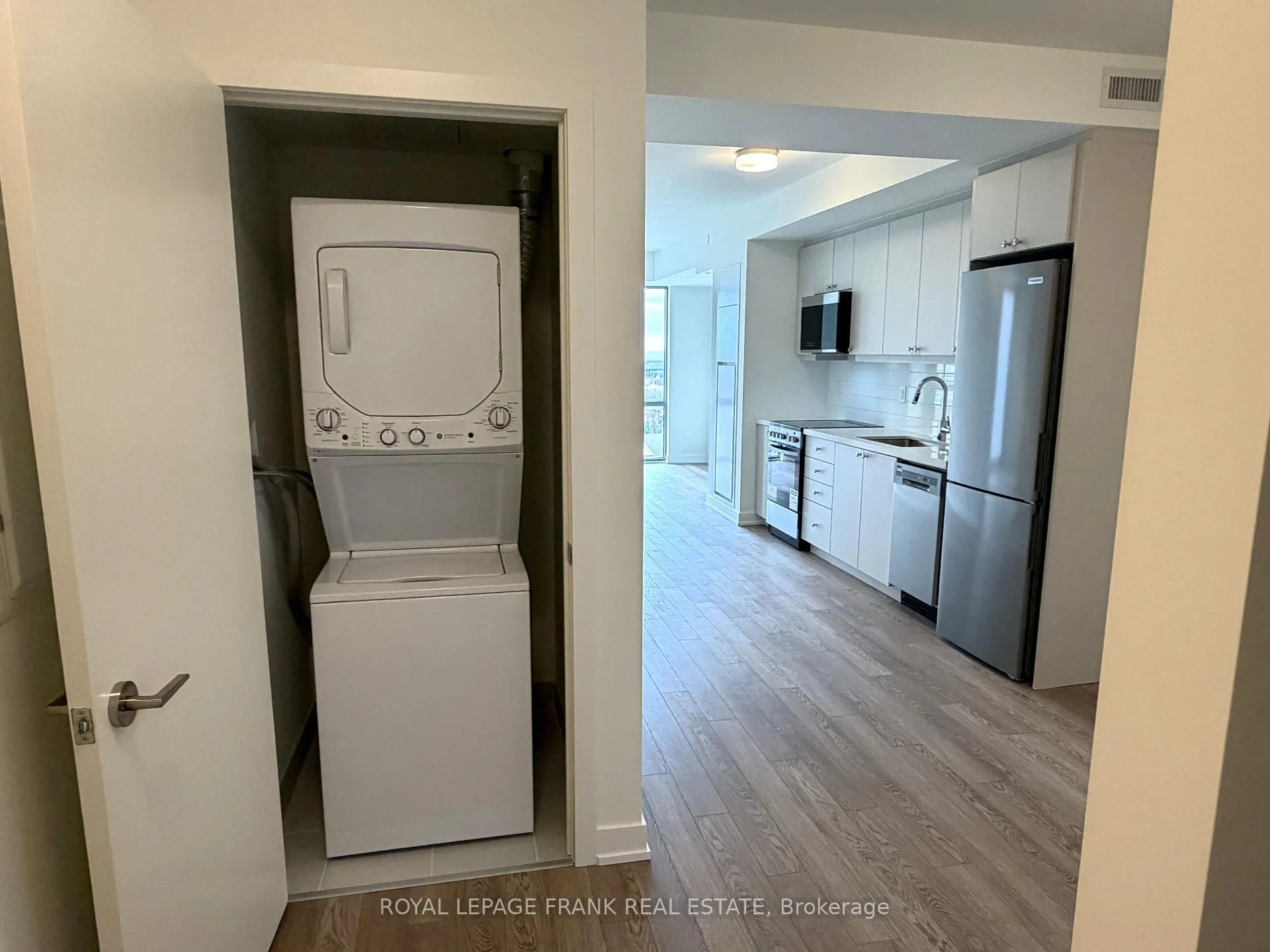 Photo 11 of Unit 1204, 51 Clarington Boulevard, Clarington, Bowmanville — HOMEH