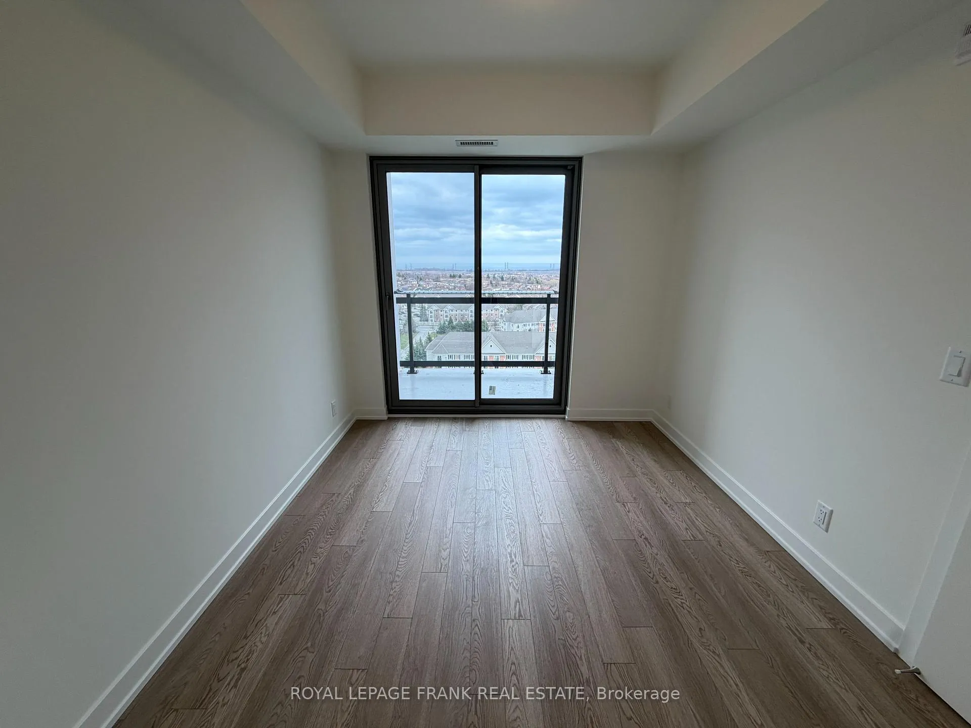 Photo 14 of Unit 1204, 51 Clarington Boulevard, Clarington, Bowmanville — HOMEH