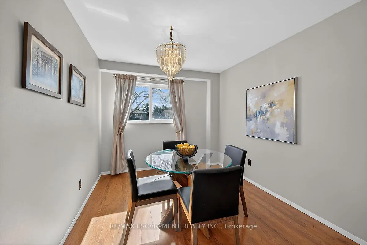 Photo 16 of 9 Mellenby Street, Hamilton, Stoney Creek Mountain — HOMEH