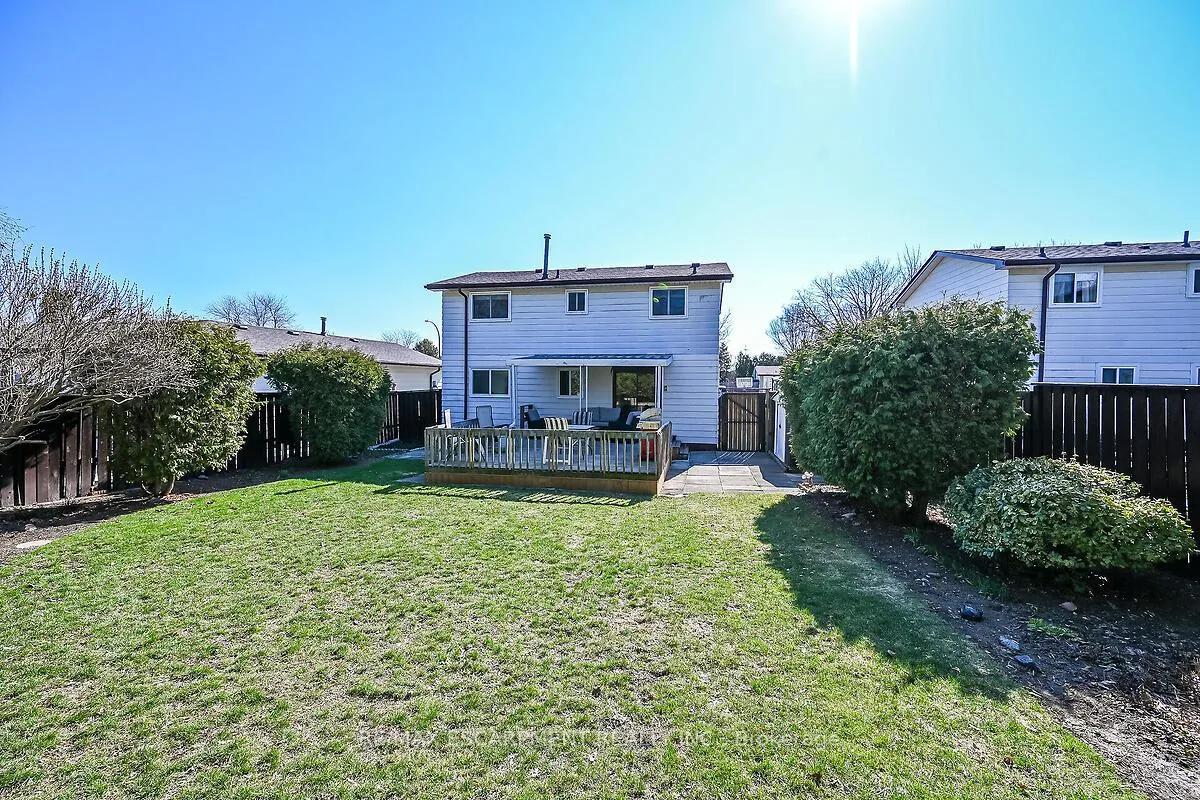 Photo 35 of 9 Mellenby Street, Hamilton, Stoney Creek Mountain — HOMEH
