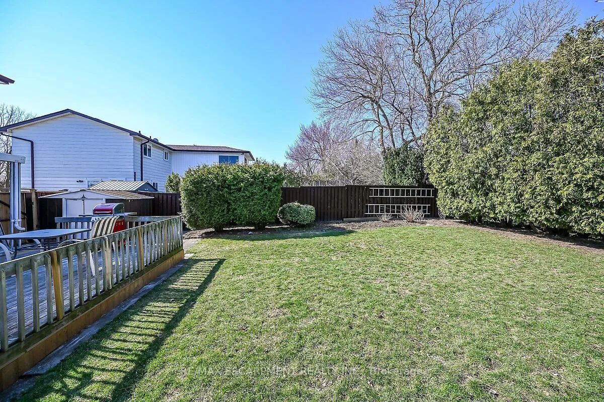 Photo 36 of 9 Mellenby Street, Hamilton, Stoney Creek Mountain — HOMEH
