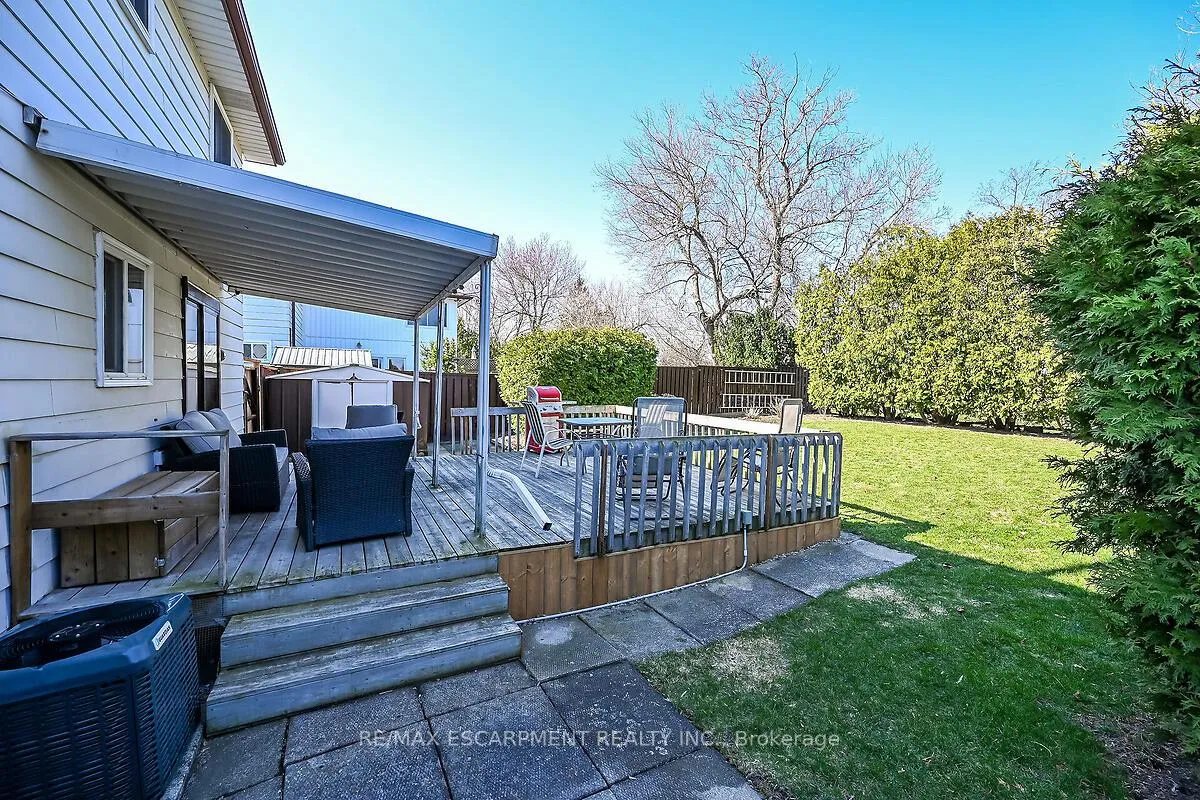Photo 37 of 9 Mellenby Street, Hamilton, Stoney Creek Mountain — HOMEH