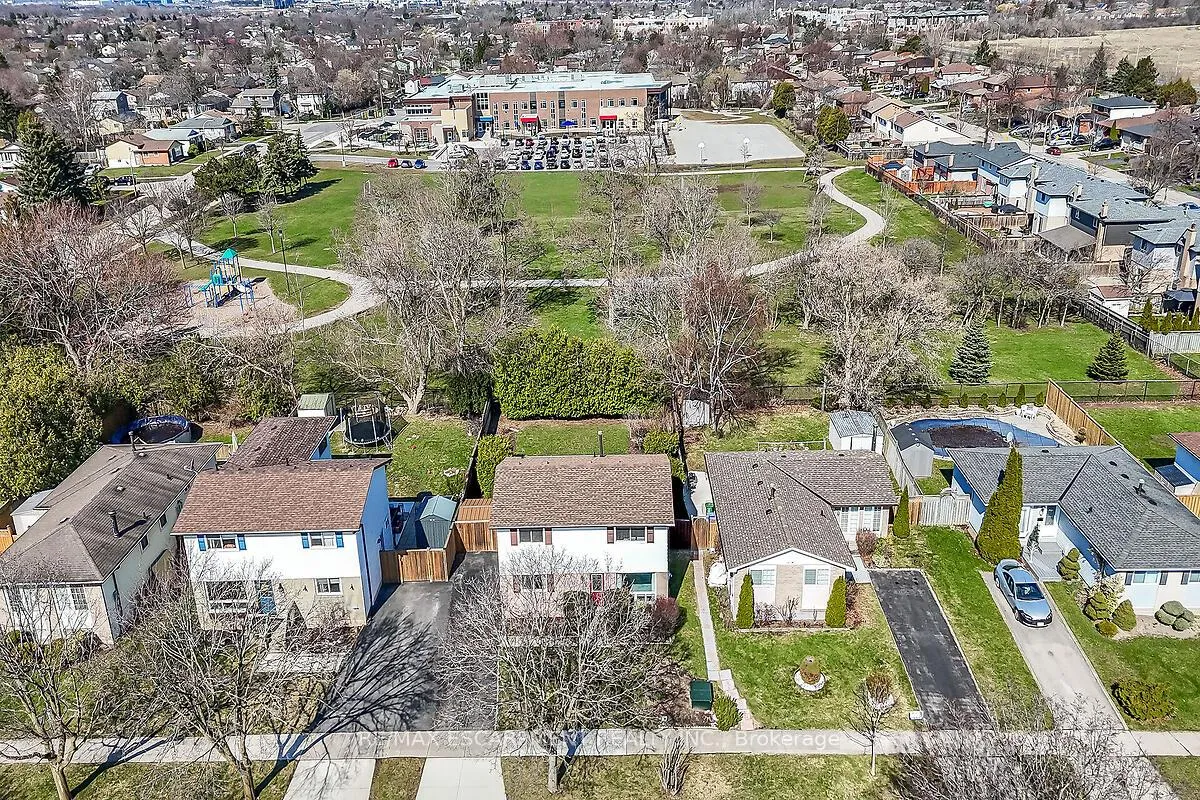 Photo 41 of 9 Mellenby Street, Hamilton, Stoney Creek Mountain — HOMEH